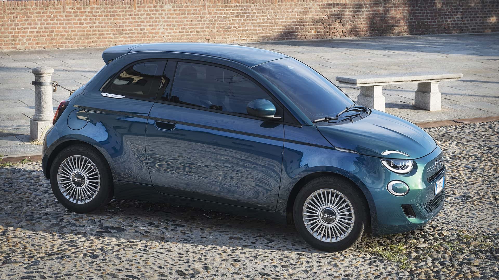 Fiat 500 Hybrid Sondermodell Torino für Italien (2025)