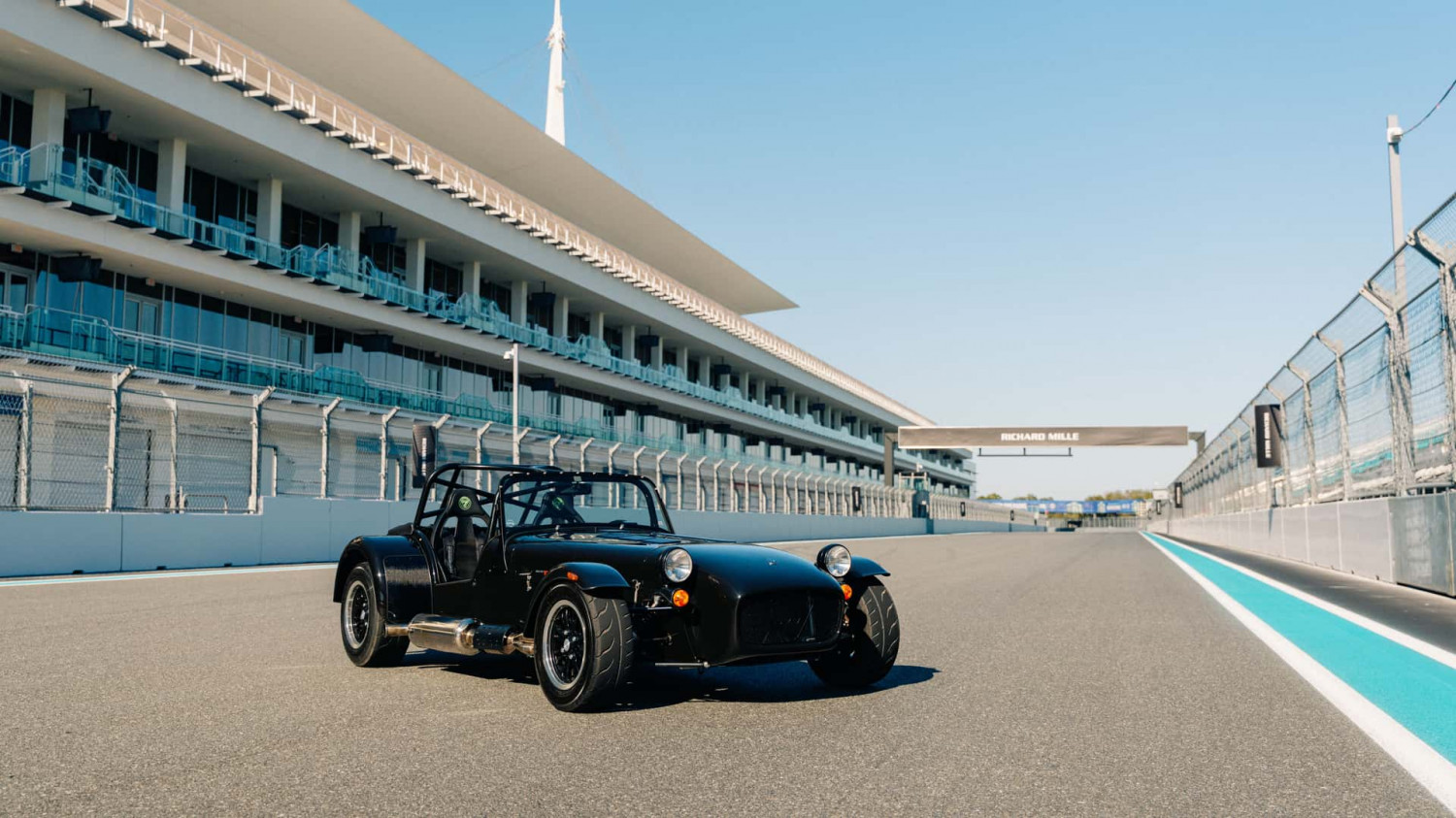La Caterham Seven peut être conduite sur le circuit F1 de Miami