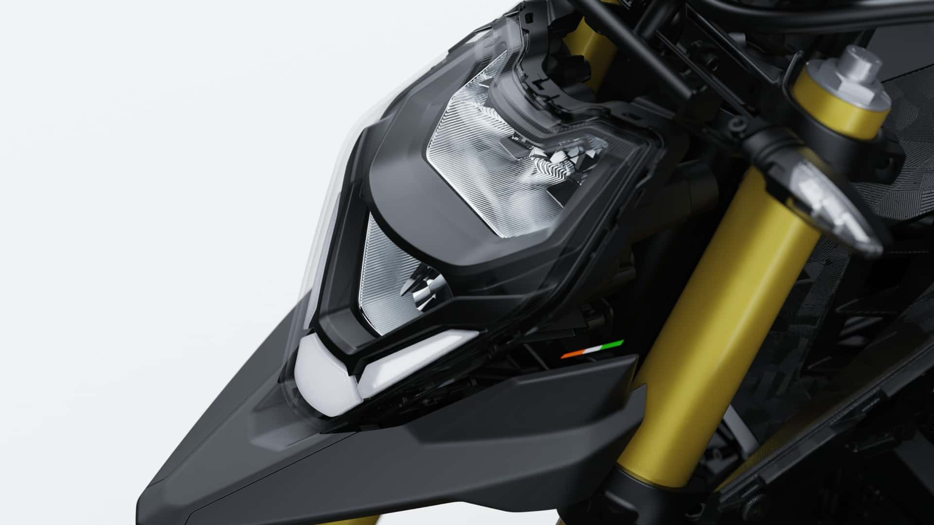 La puntiaguda carrocería recuerda a motos como la Ducati Hypermotard y la Hyperstrada.