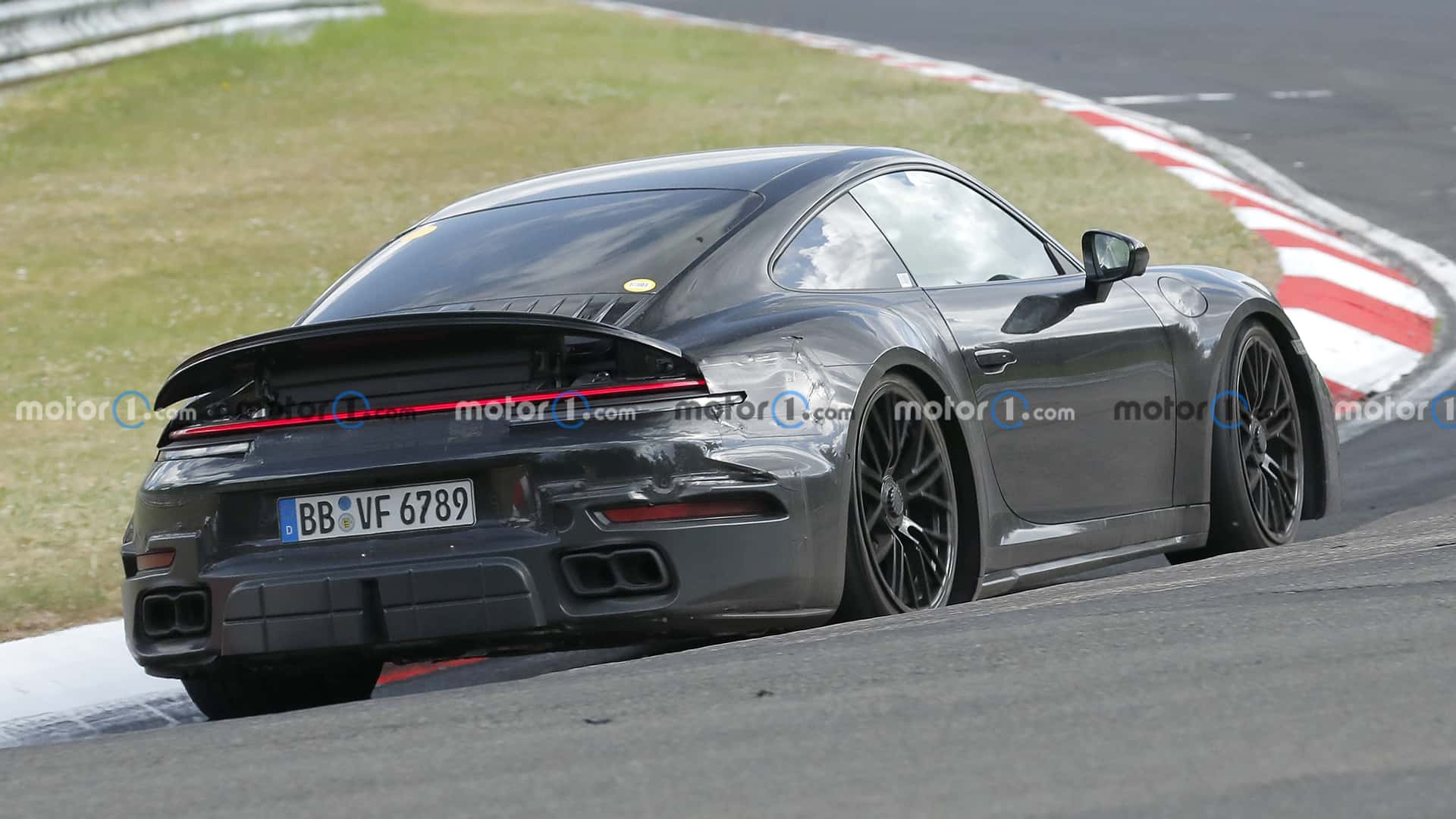 Porsche 911 Turbo Touring (2026) Erlkönig