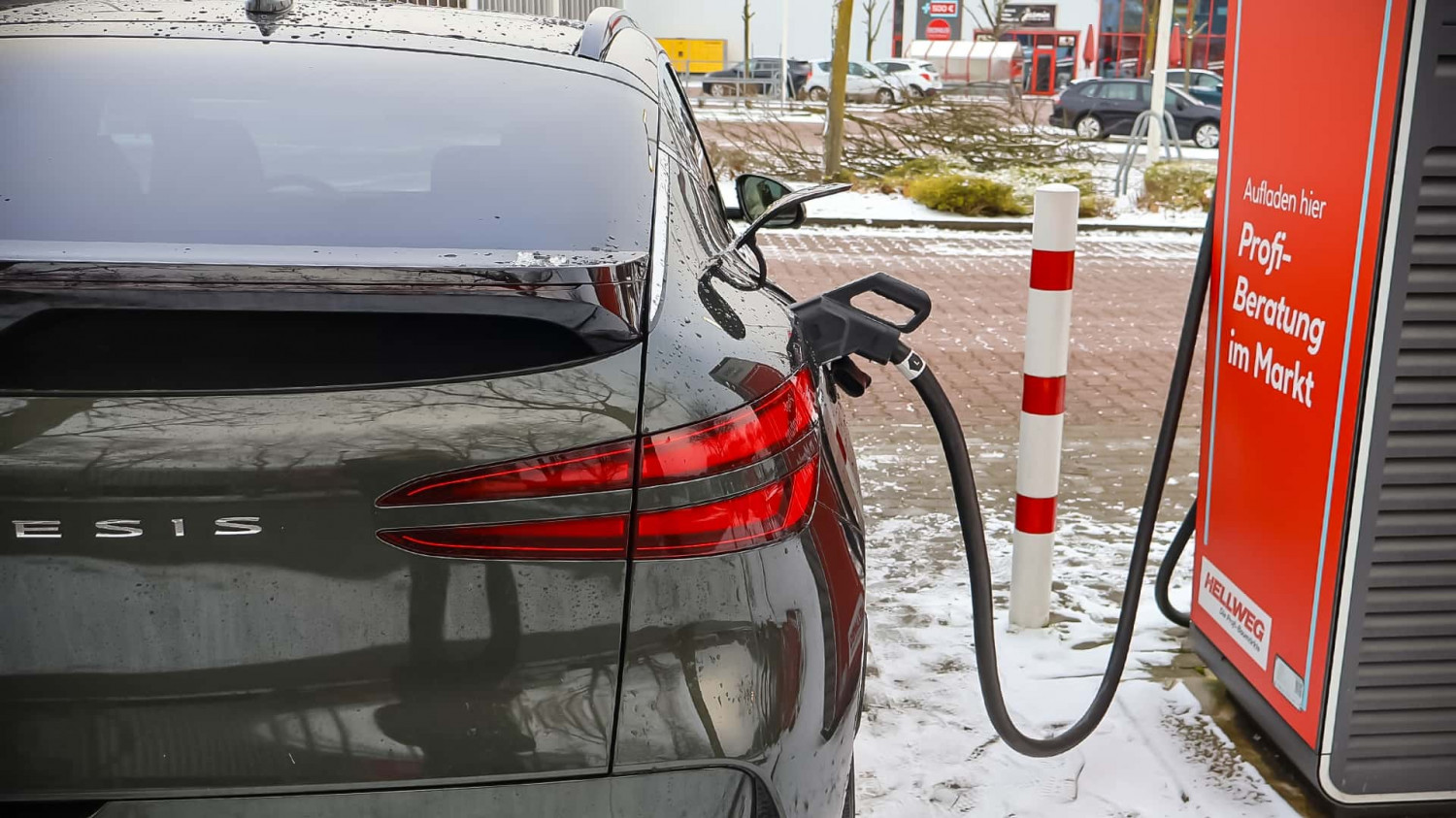 Genesis GV60 (2025): Facelift mit 561 km Reichweite im Test