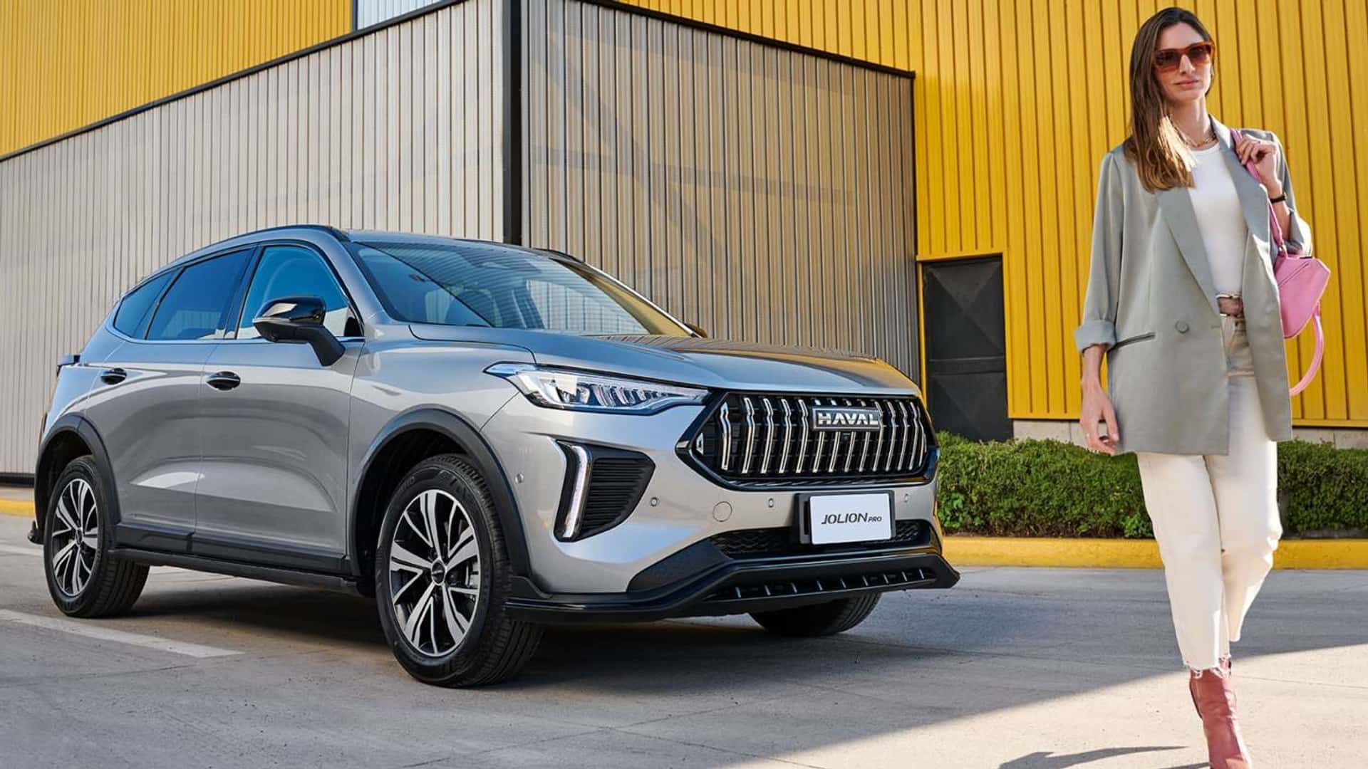 Gasolina e híbrido y con aires de Audi: el SUV chino que temen Omoda y JAECOO