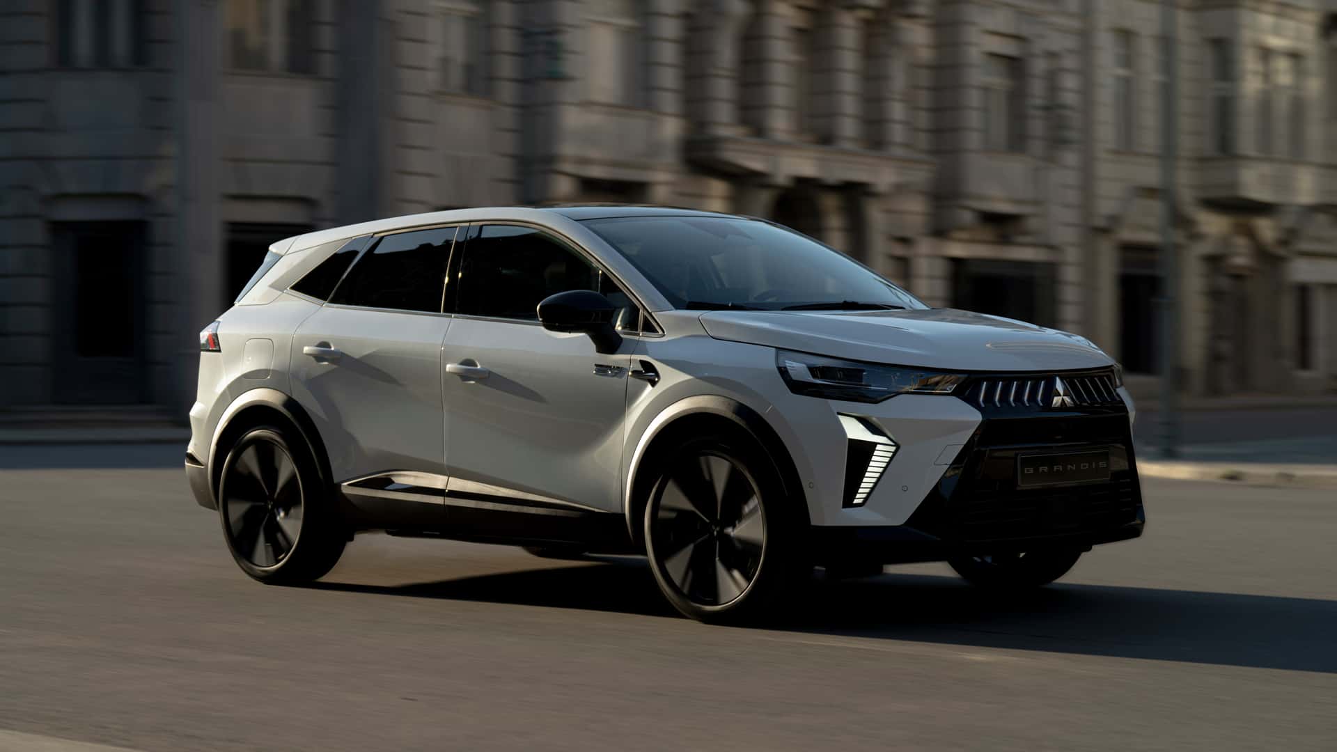 Mitsubishi Grandis 2025