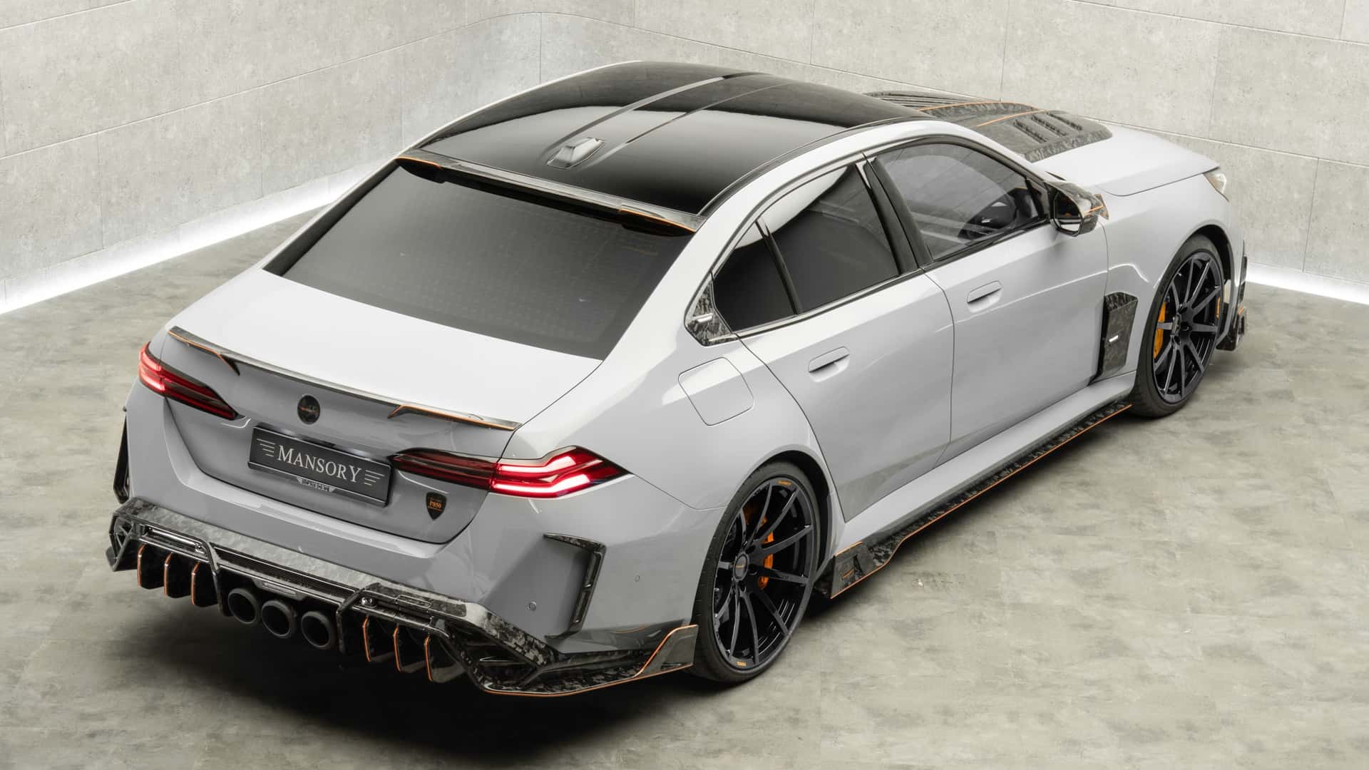 BMW M5 by Mansory
