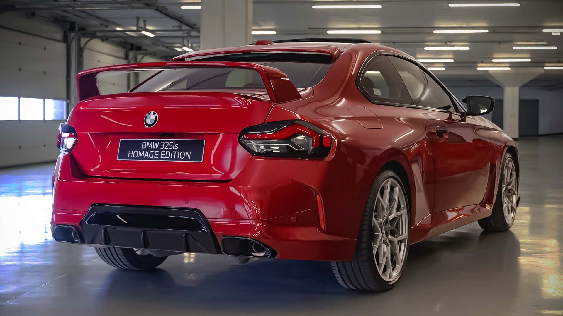 BMW 325iS Homage Edition (2025)