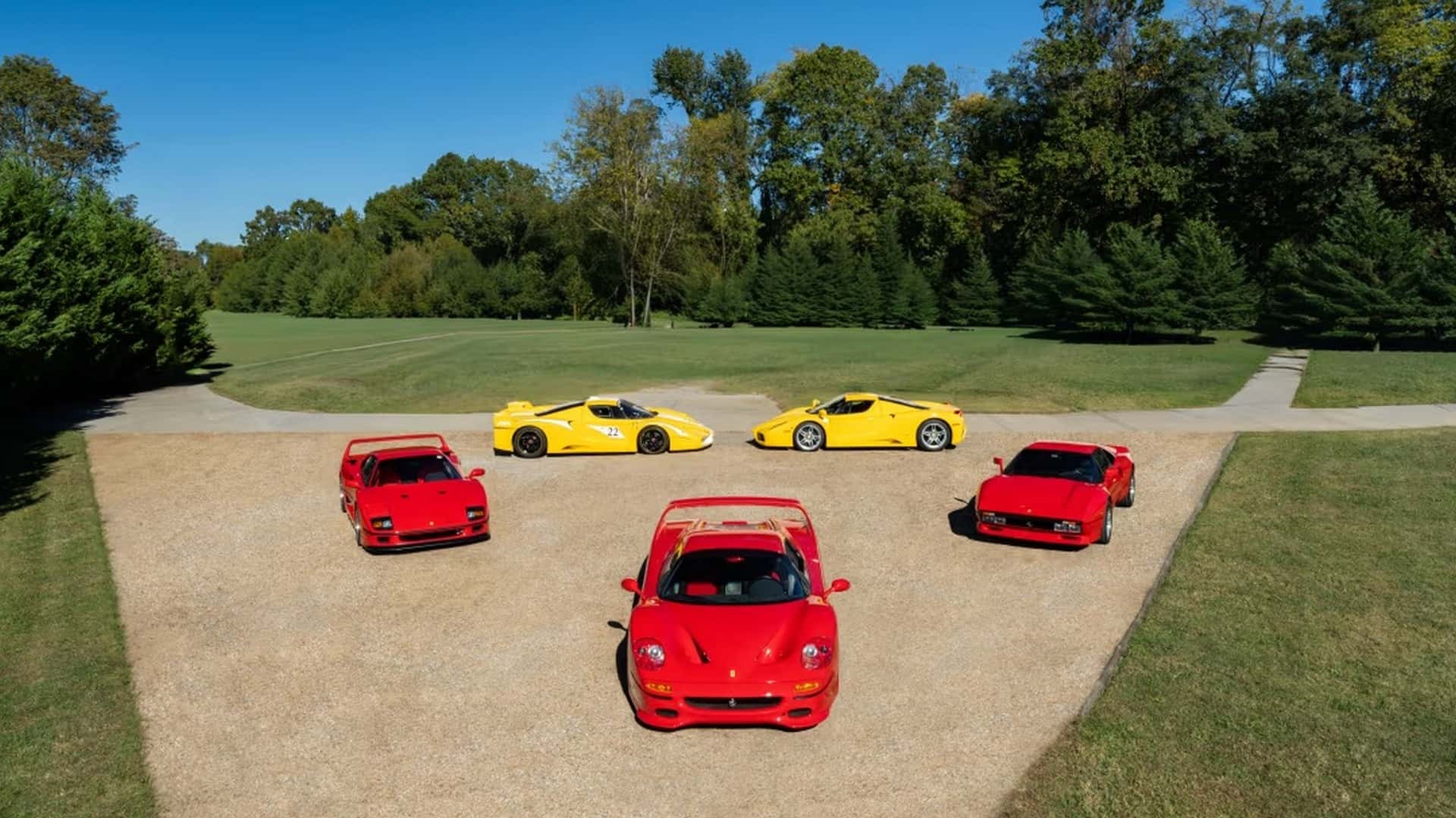 Les supercars qui ont marqué l'histoire de Ferrari seront mises aux enchères
