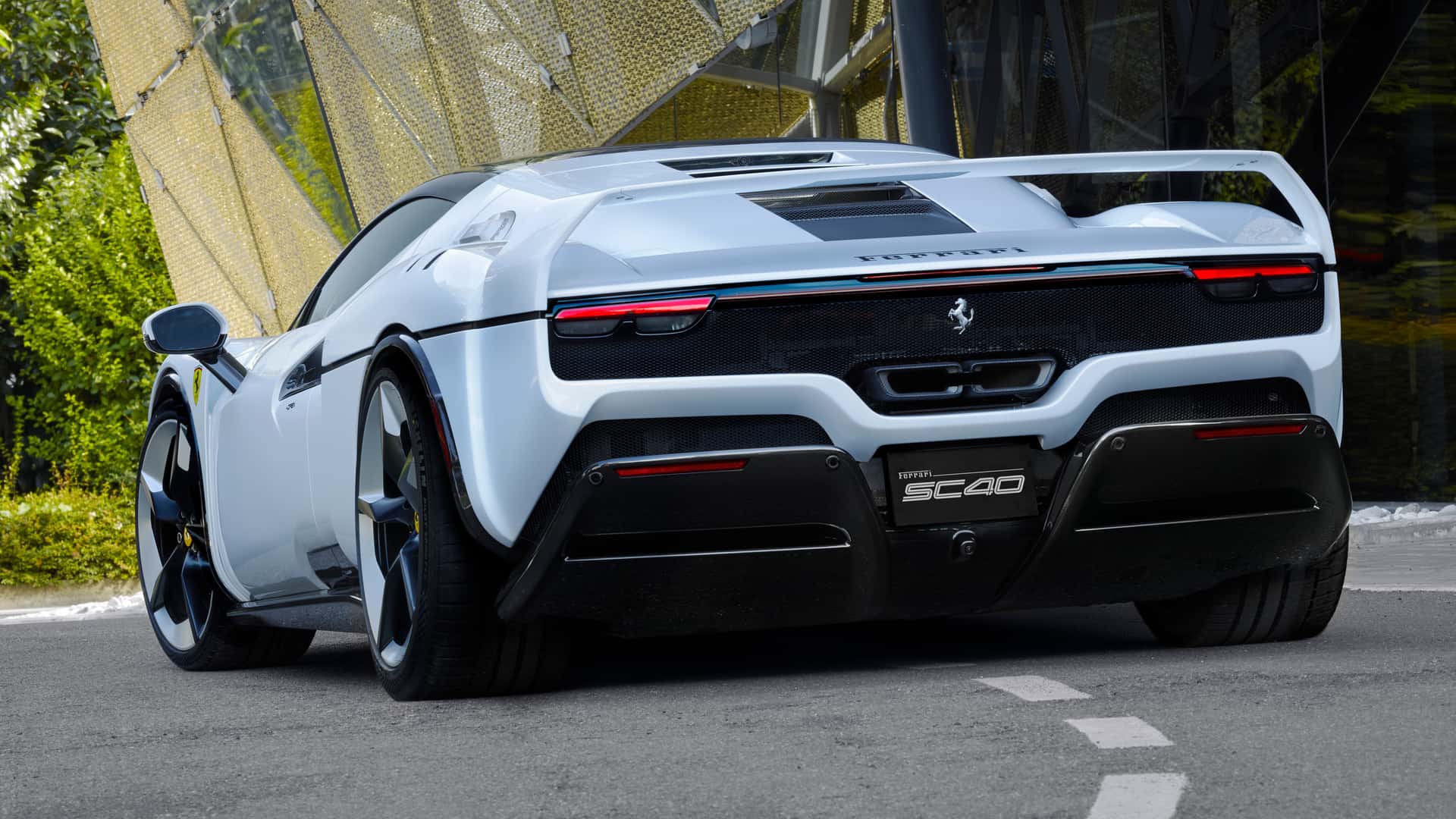 Ferrari SC40
