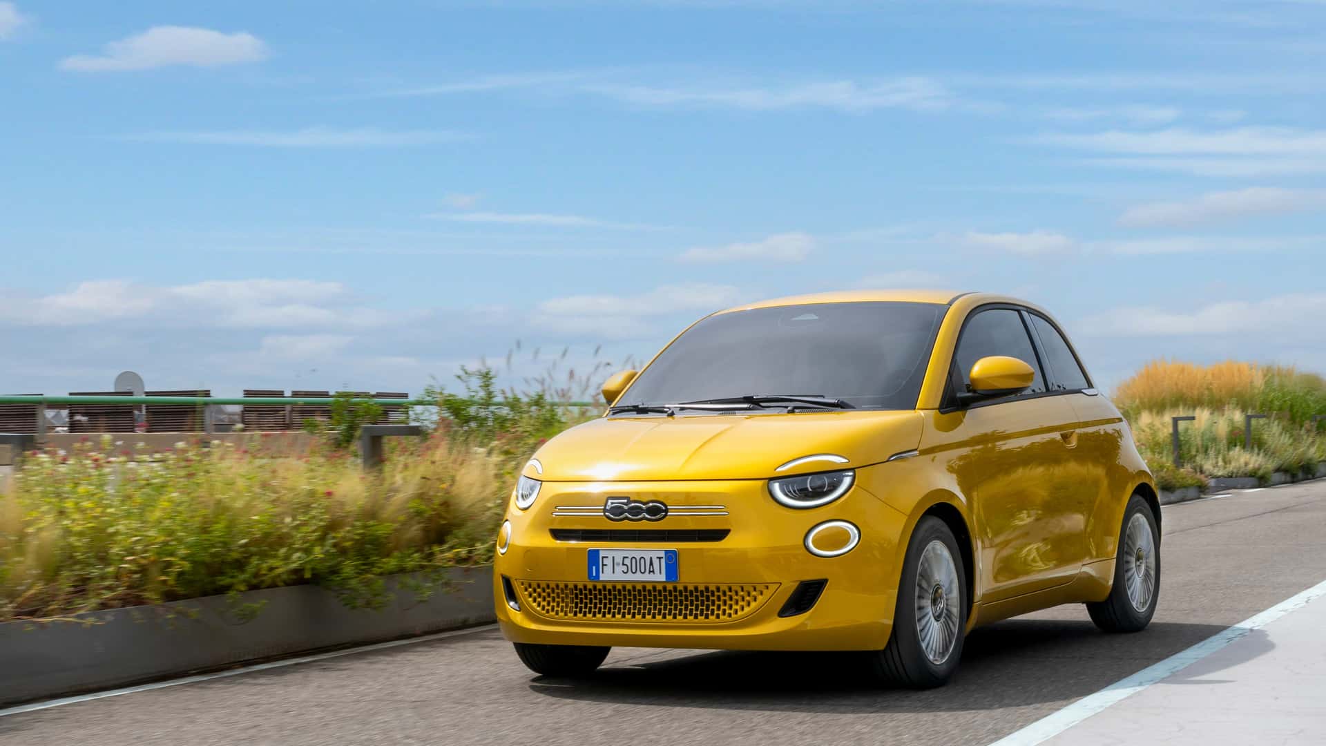 Achèteriez-vous une voiture plus lente mais moins chère ?