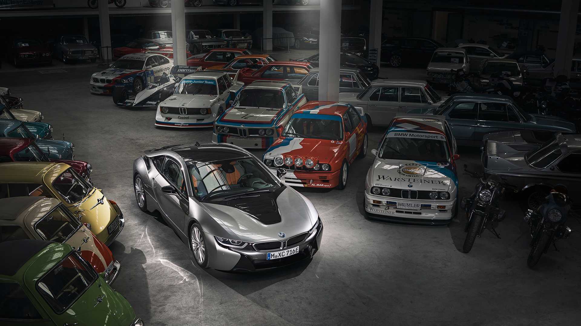 BMW i8