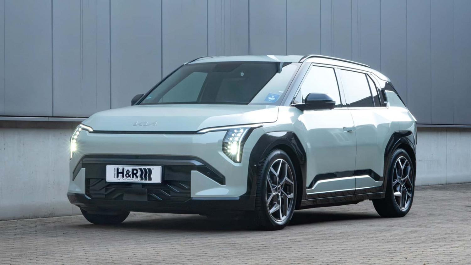 Progressiv: Der Kia EV3 mit H&amp;R-Tieferlegungsfedern