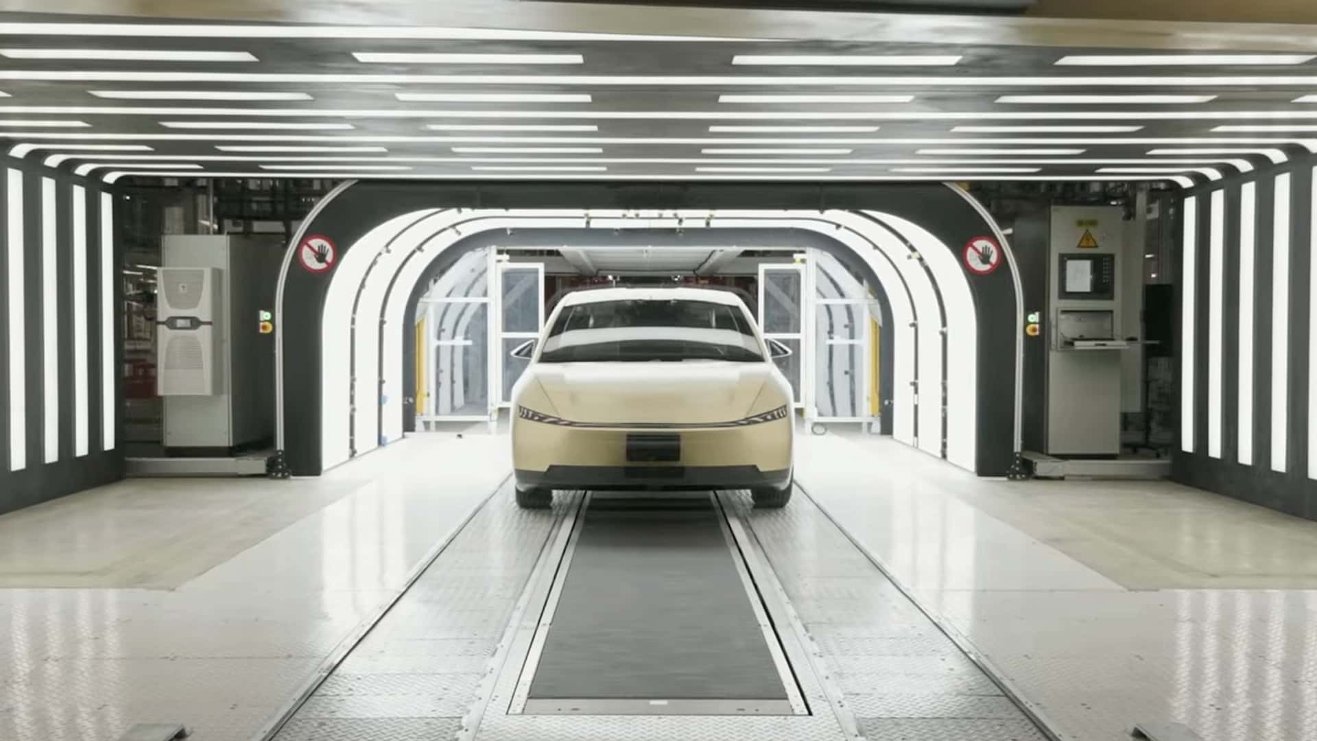 Produksi Cybercab Tesla Akan Dimulai pada April 2026