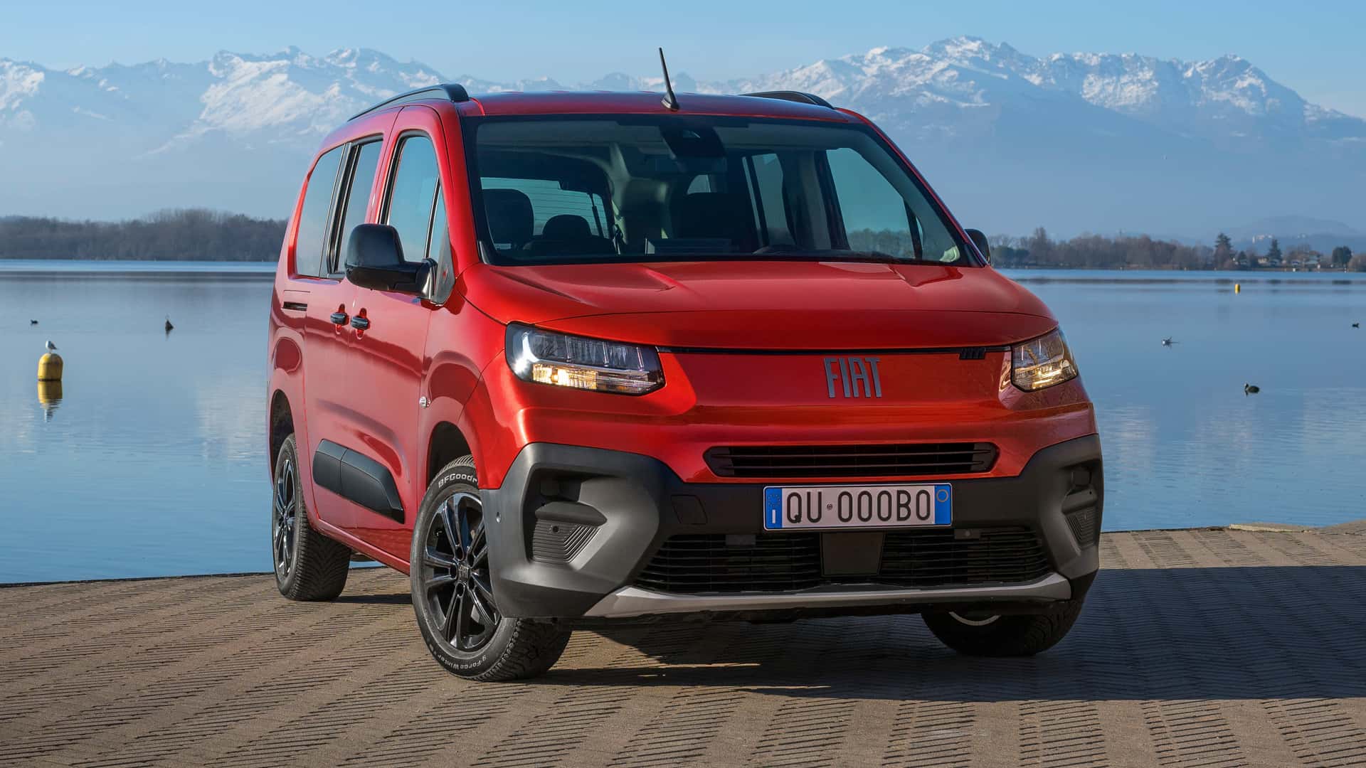 Fiat Qubo L: furgoneta de pasajeros, por menos de 22.000 euros (en Italia)