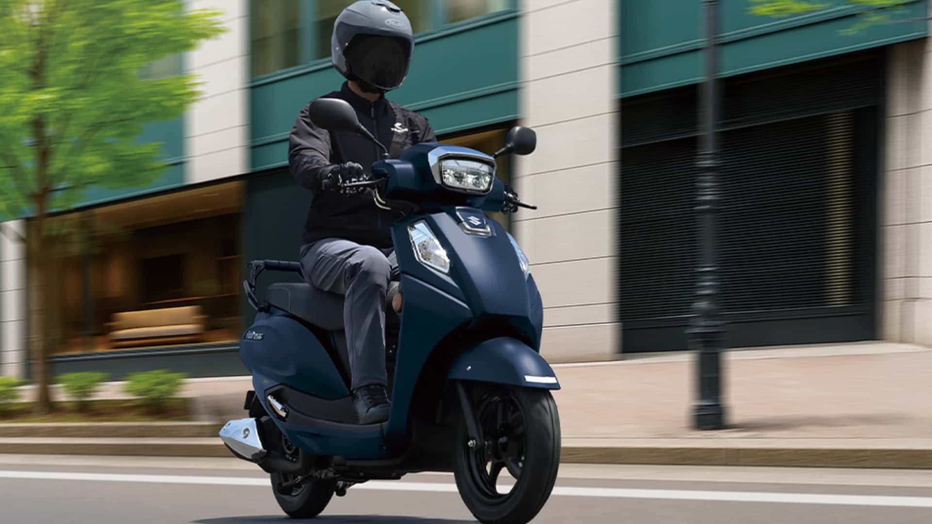 2026 Suzuki Address 125 - Conducción