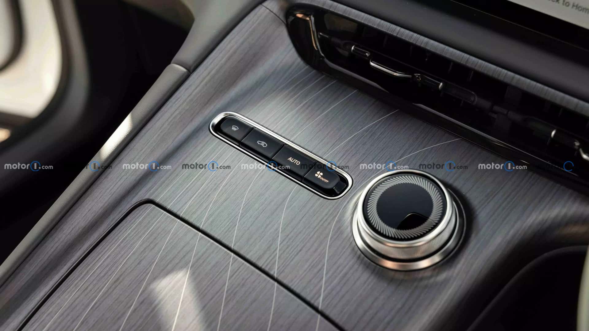 Geely Starray 2025
