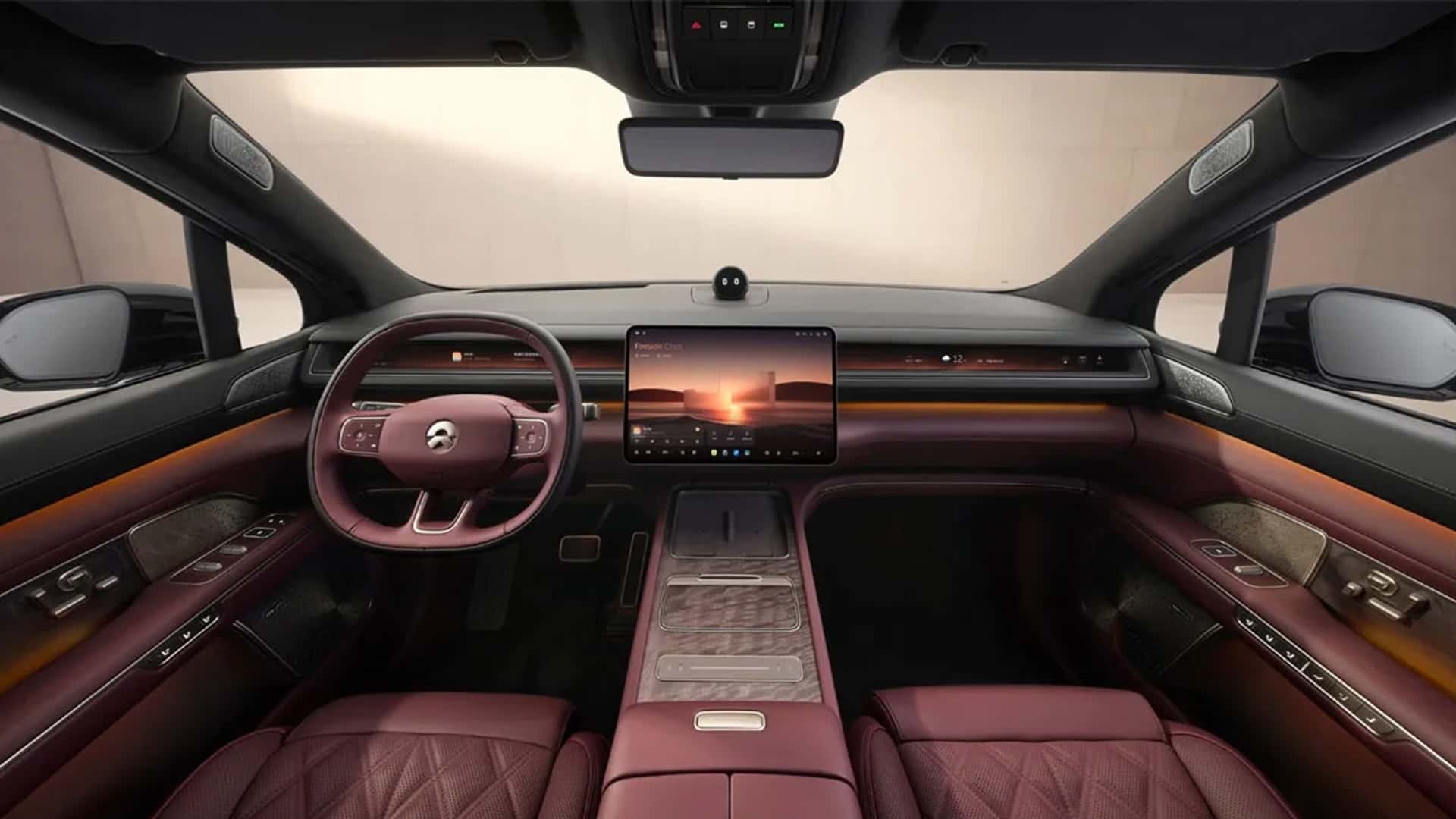 Nio ES8