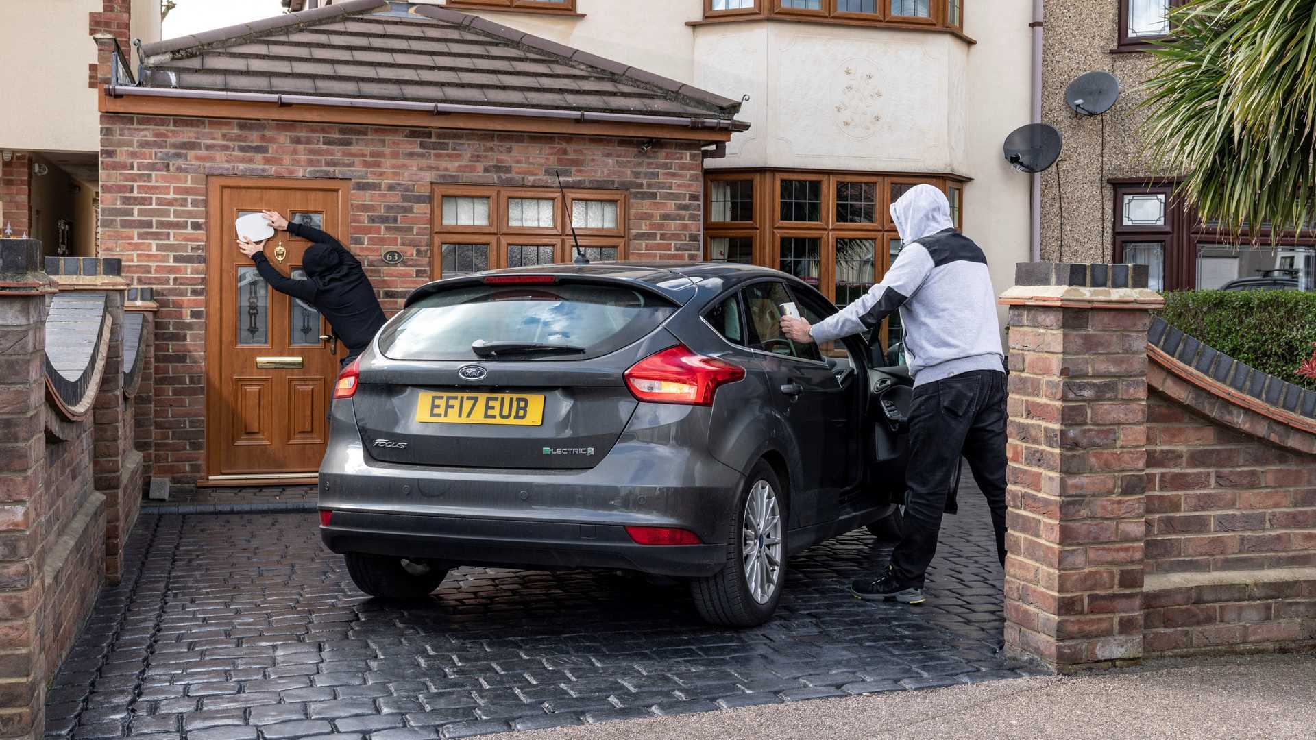 Ford introduces theft-proof keyless fobs