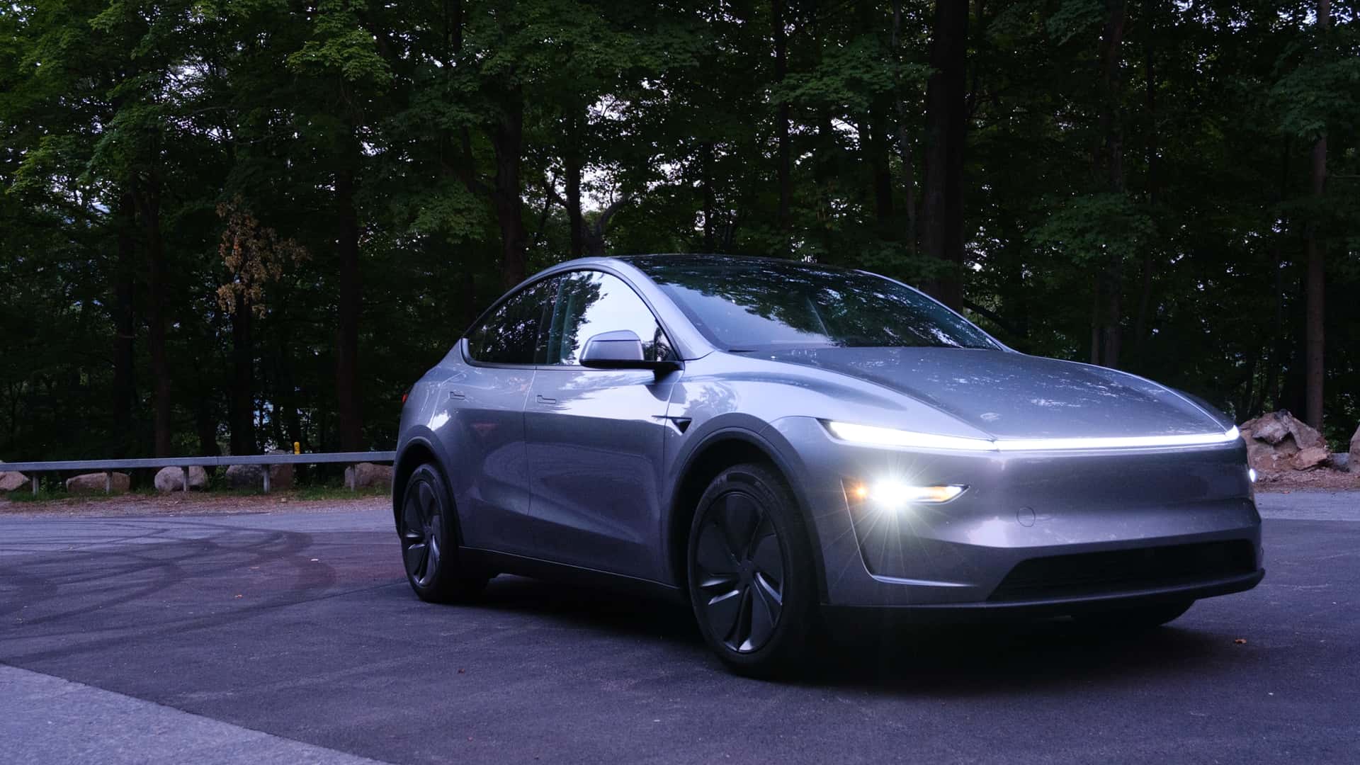 2026 Tesla Model Y Juniper