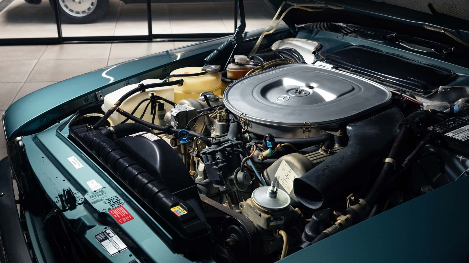 Mercedes-Benz 500SL