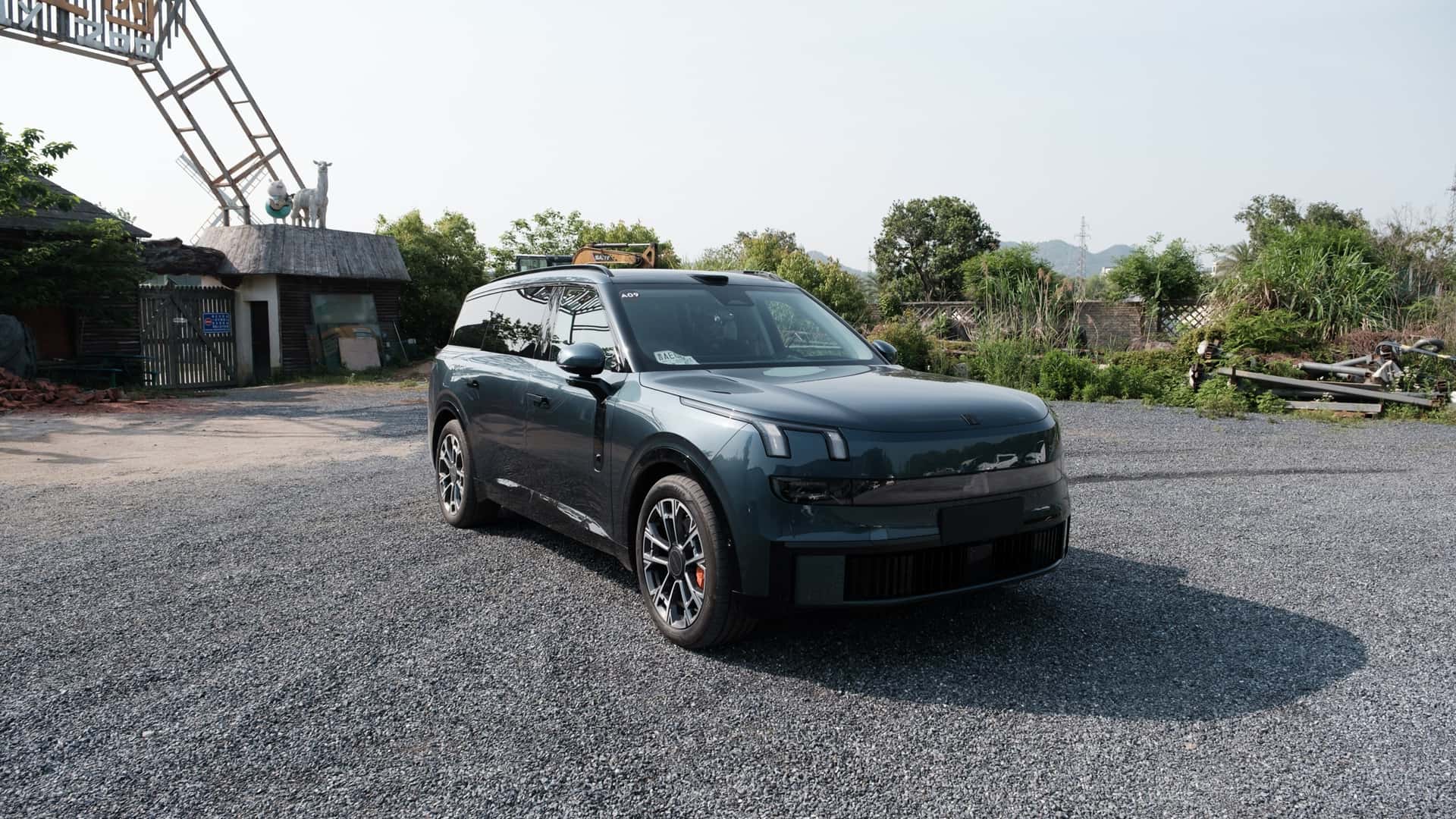 Lynk & Co 900
