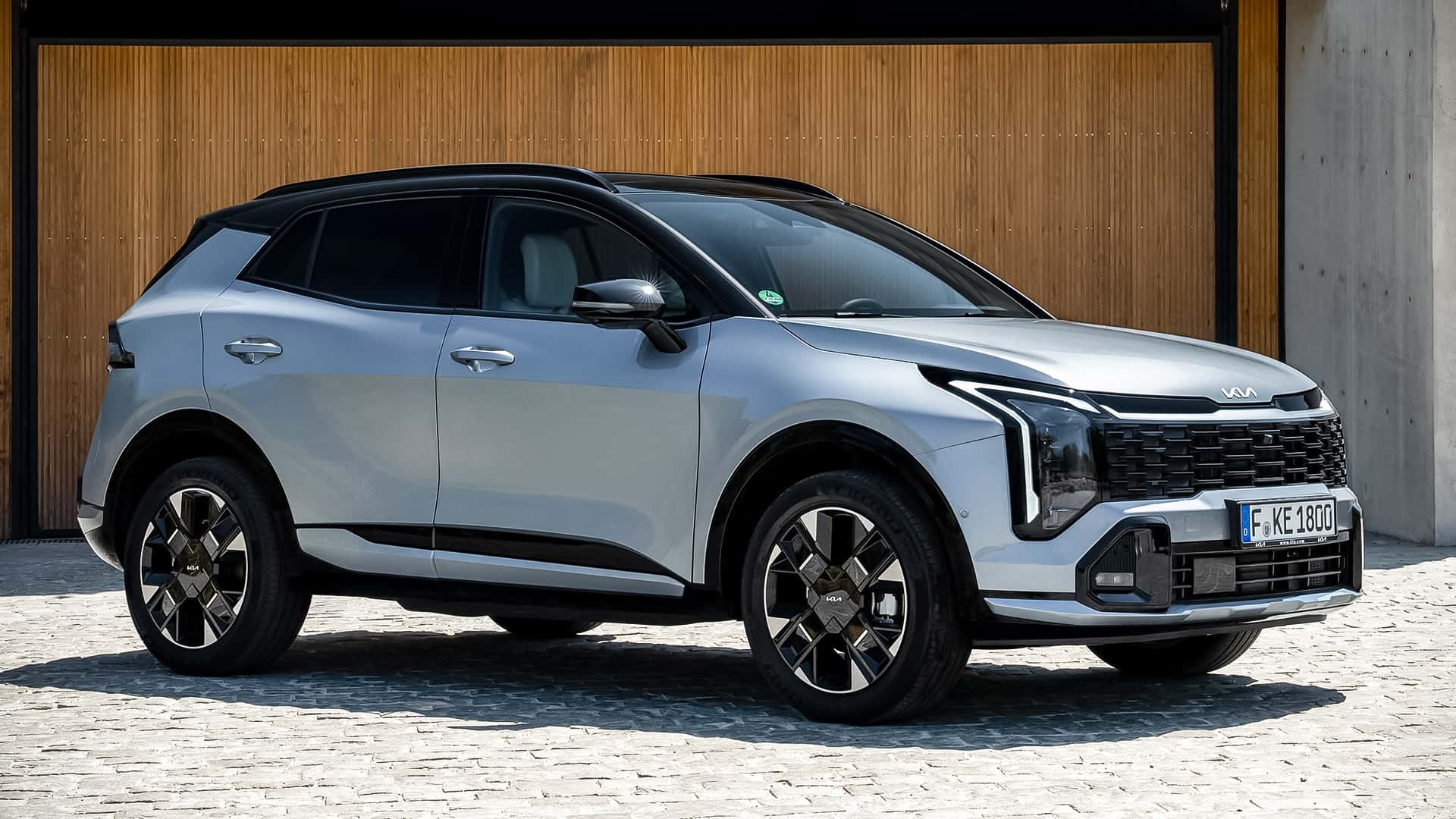 <p>Kia Sportage</p>