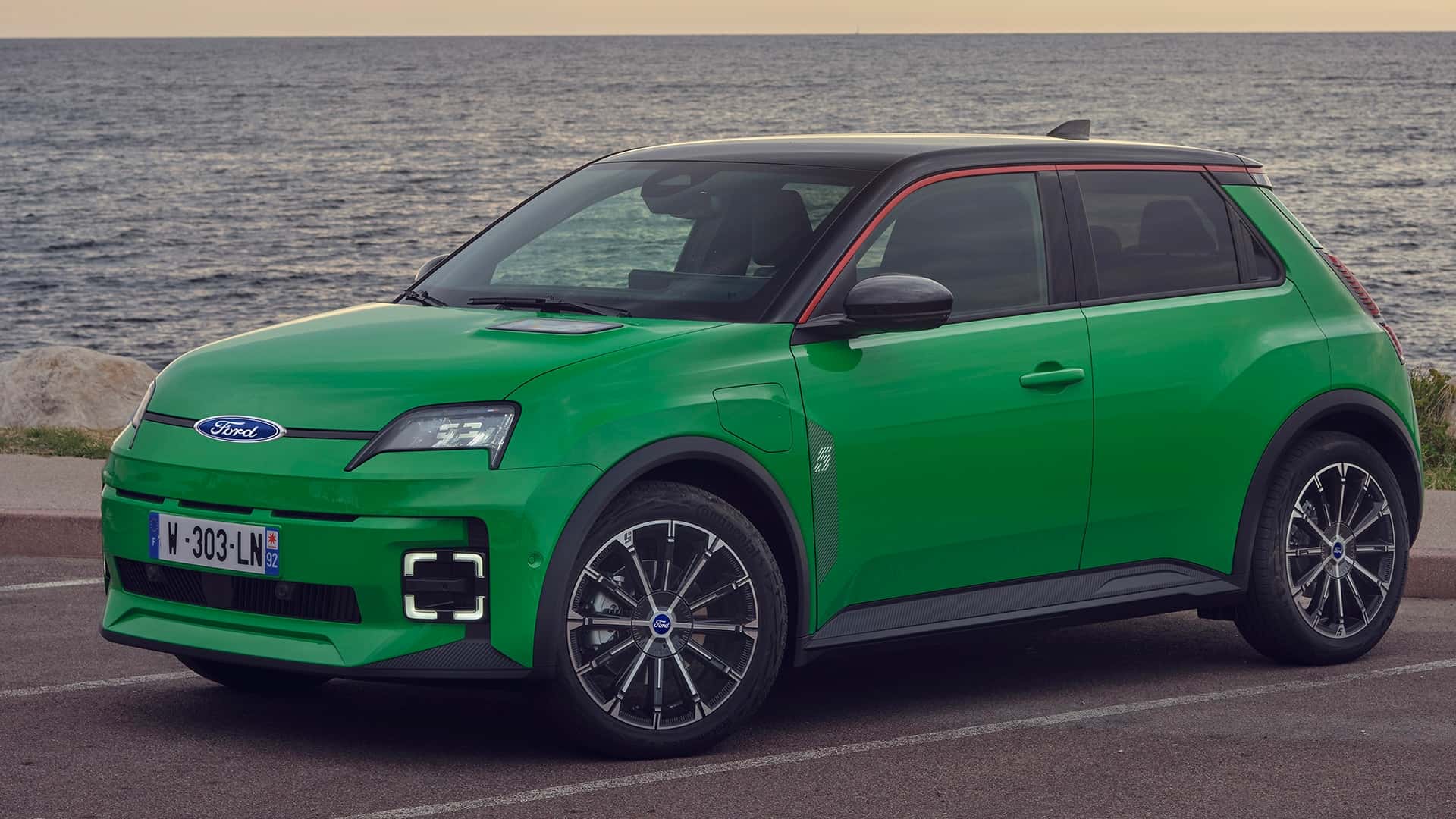 Ford ke Renault demi Bangun Mobil Listrik Murah Berikutnya