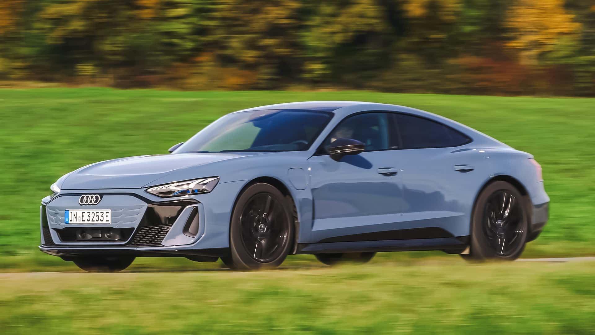 Audi e-tron GT quattro (2026) im Test: Darf es auch die Basis sein?