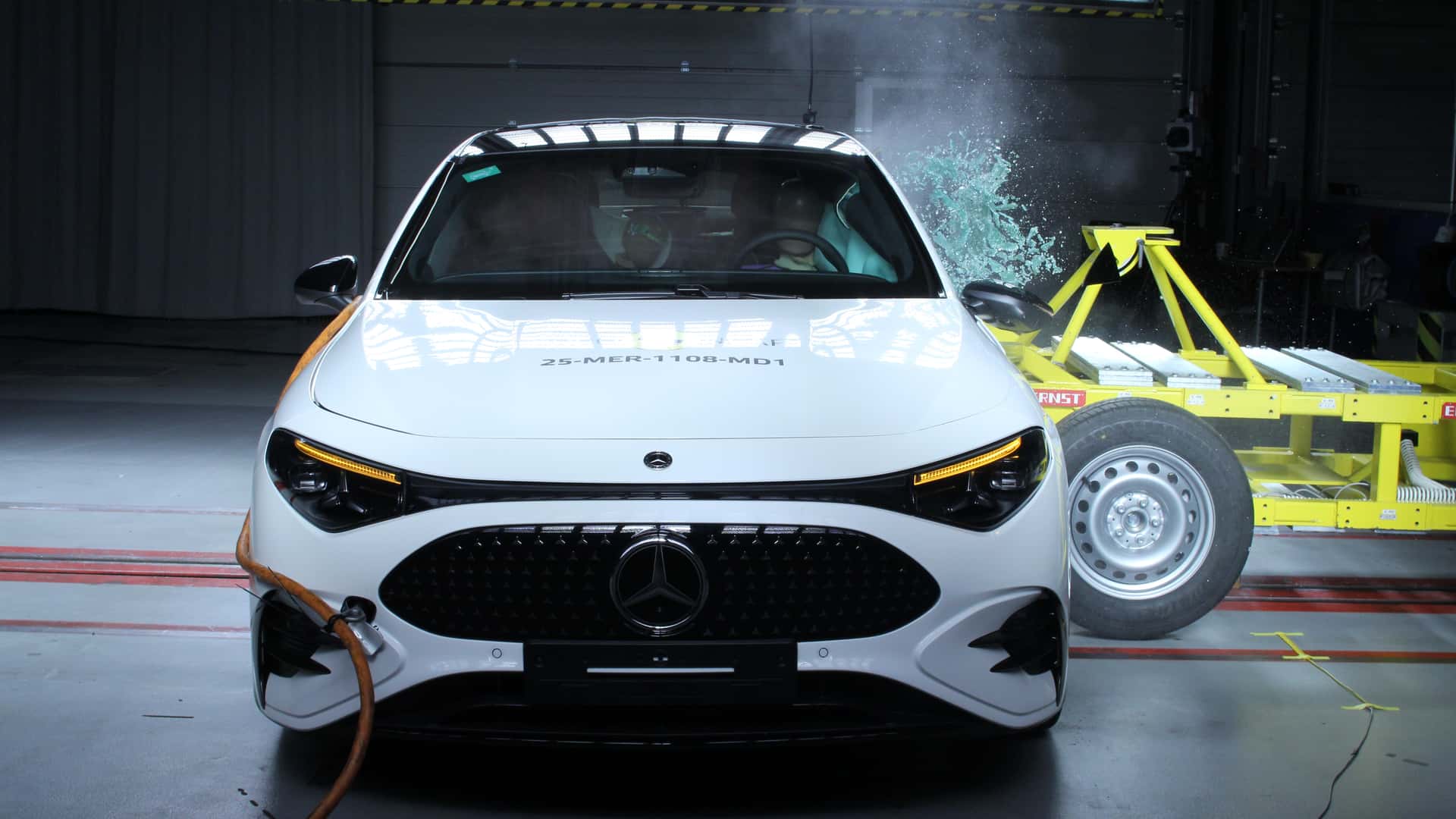 Últimas pruebas Euro NCAP 2025: el CLA y el SUV eléctrico Deepal S05, a la cabeza