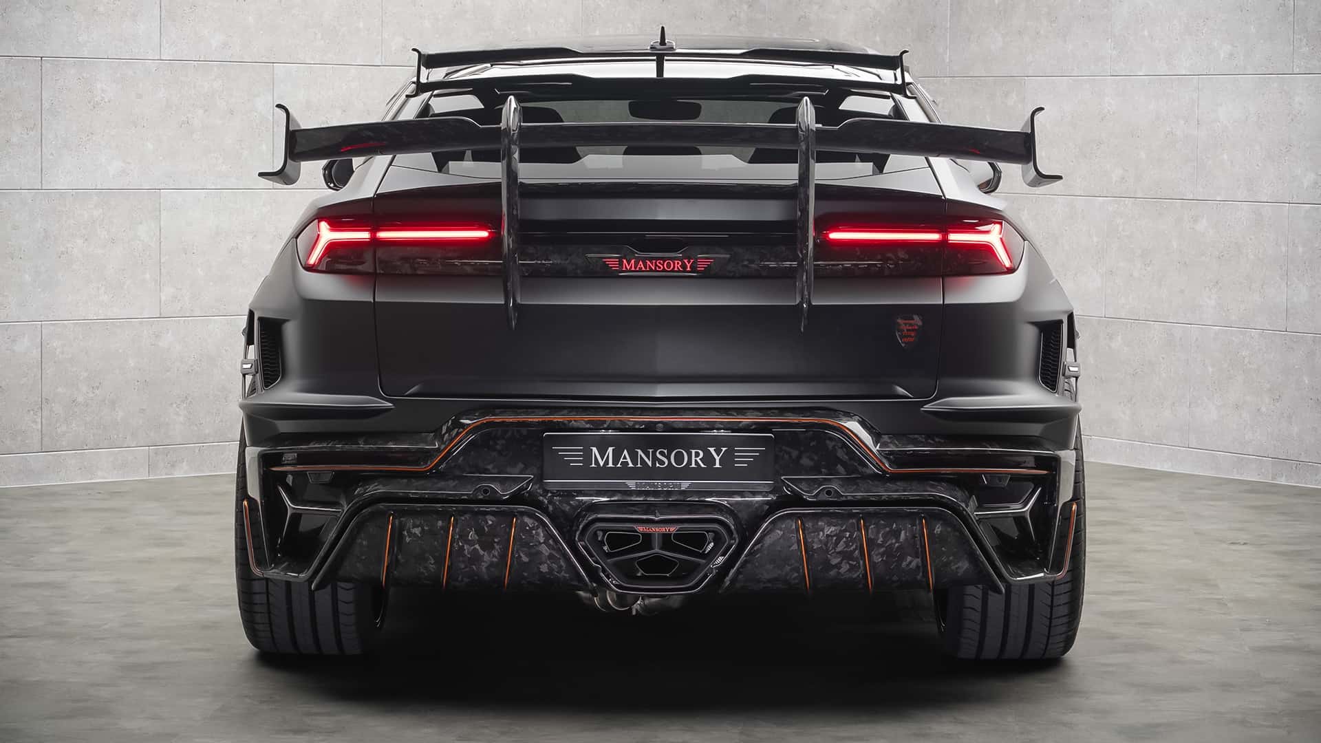 Mansory Venatus SE basé sur le Lamborghini Urus SE