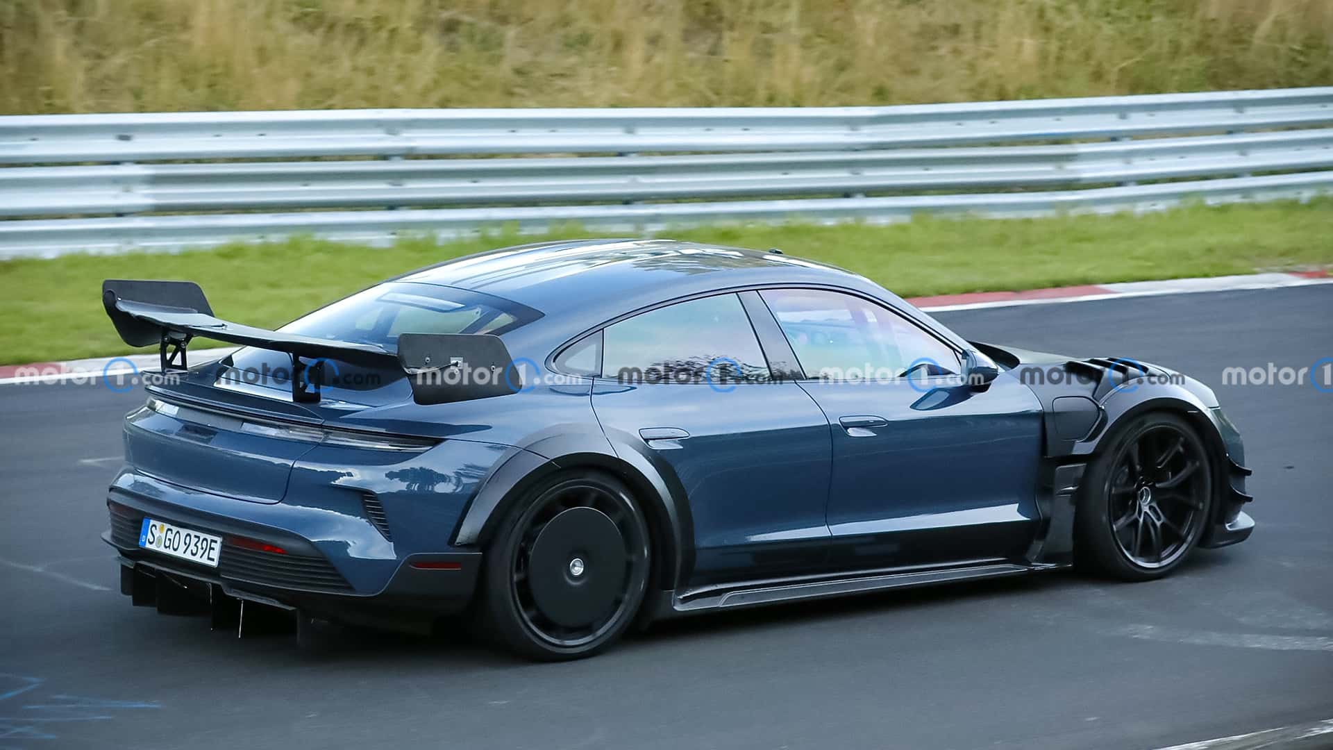 Porsche Taycan Turbo GT4 RS (2026) Prototyp