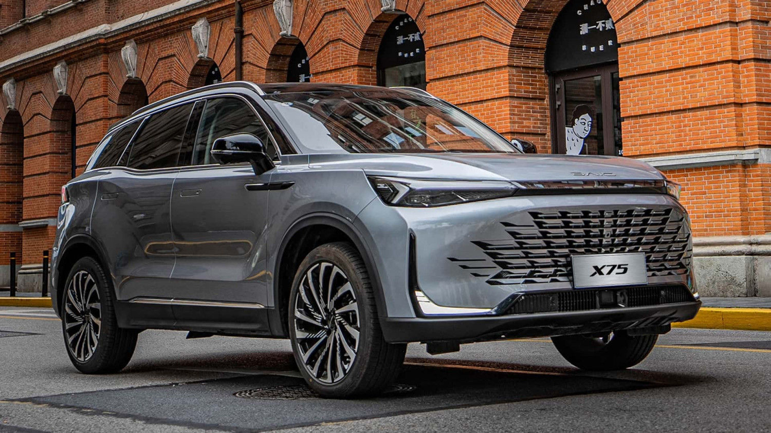 Gasolina y 177 CV: este nuevo SUV chino mira con ganas a España