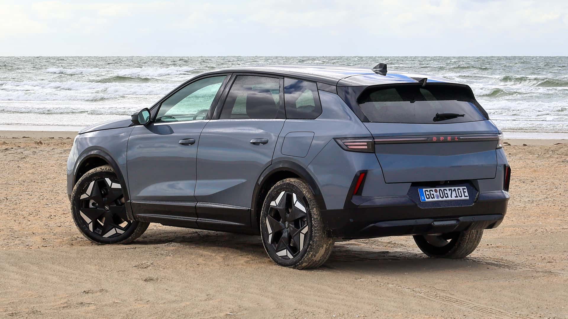 Opel Grandland Electric AWD Roadtrip Romo