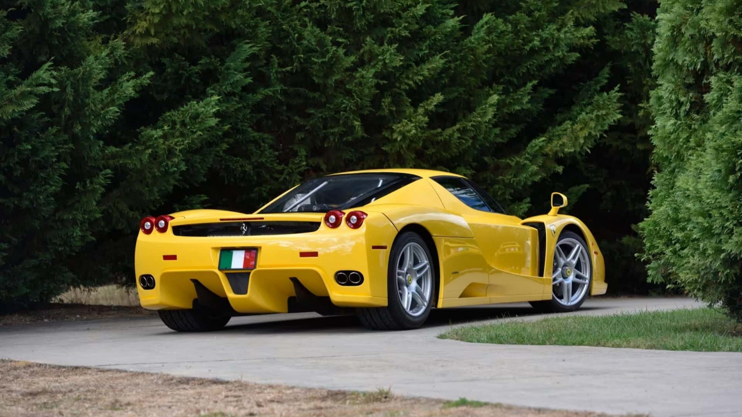 Dieser Ferrari Enzo hat einen neuen Preis-Rekord aufgestellt