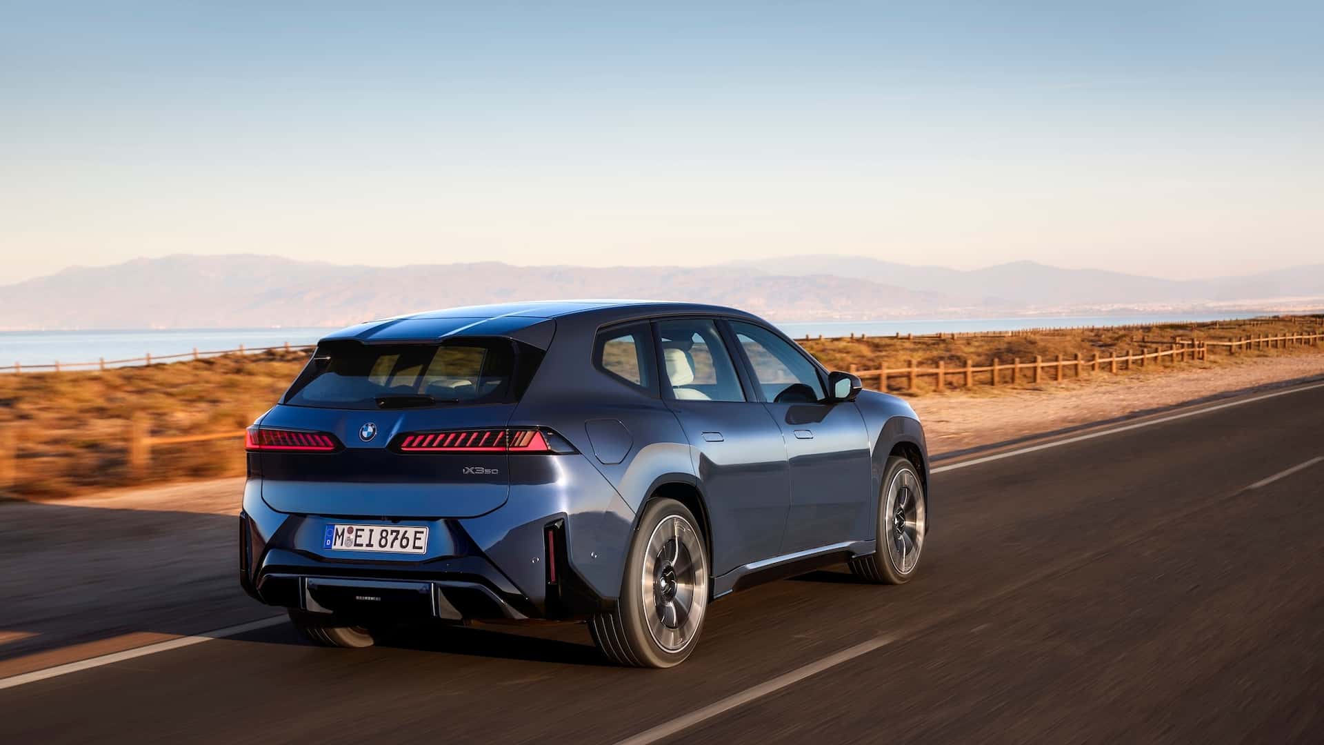 BMW iX3 2026