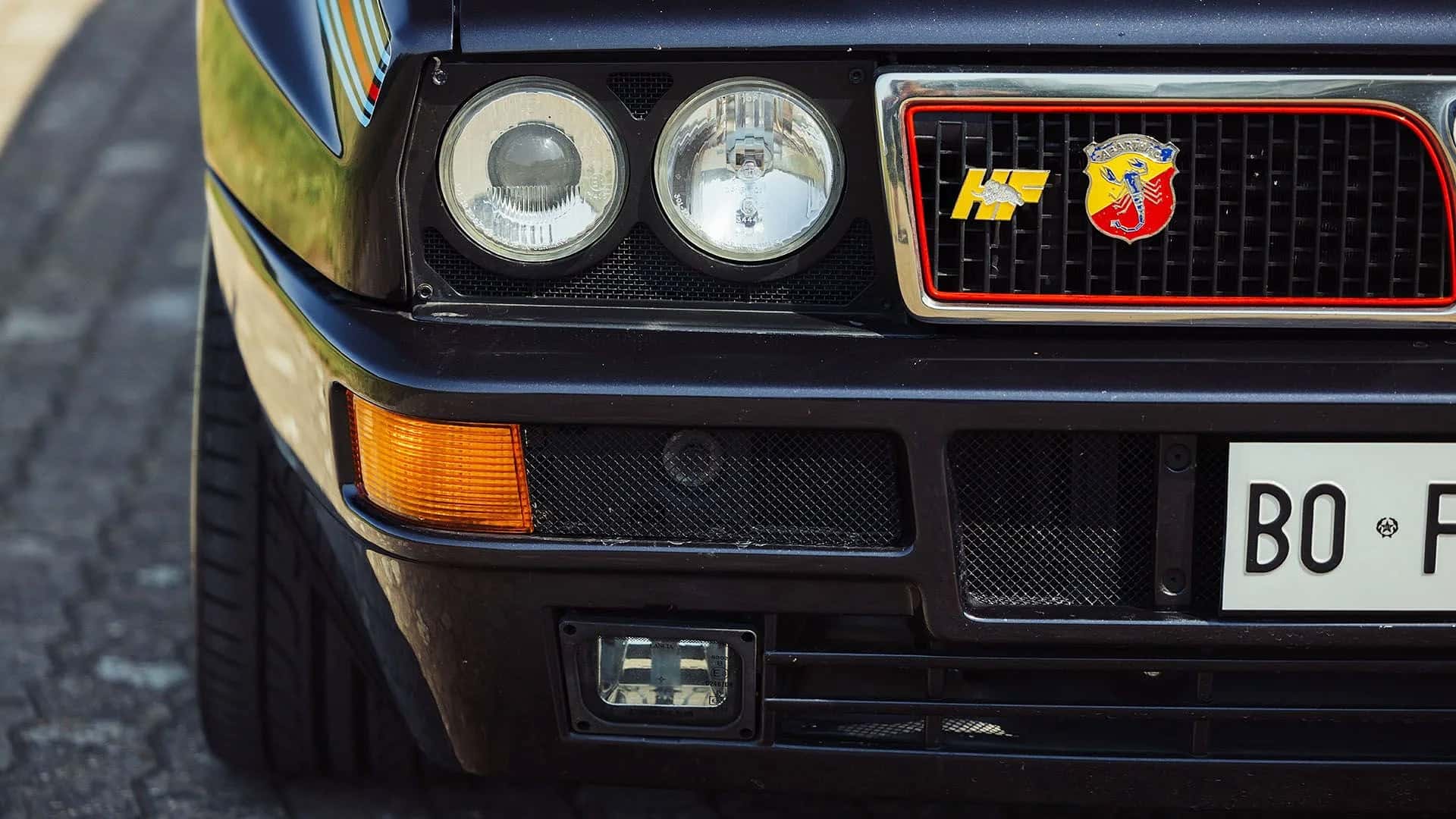 Lancia Delta HF Integrale Evo Martini 5 (1992), noire pour Vasco Rossi
