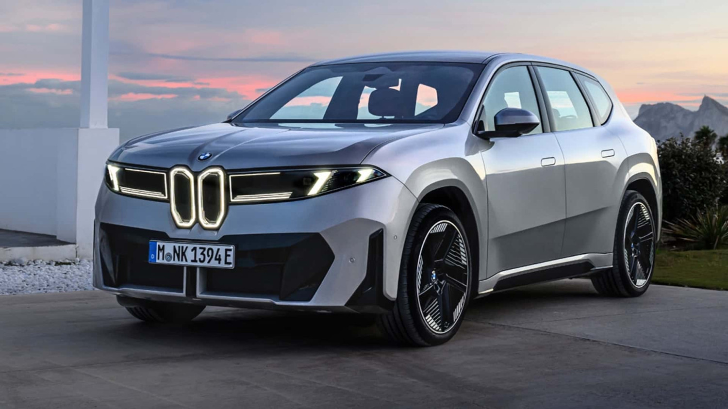 « Visuellement choquant » : un ex-designer BMW critique le style de l’iX3