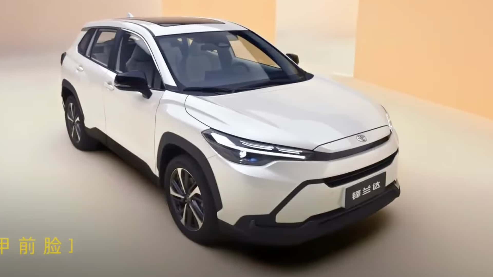 Toyota Frontlander 2026 (Corolla Cross chino)