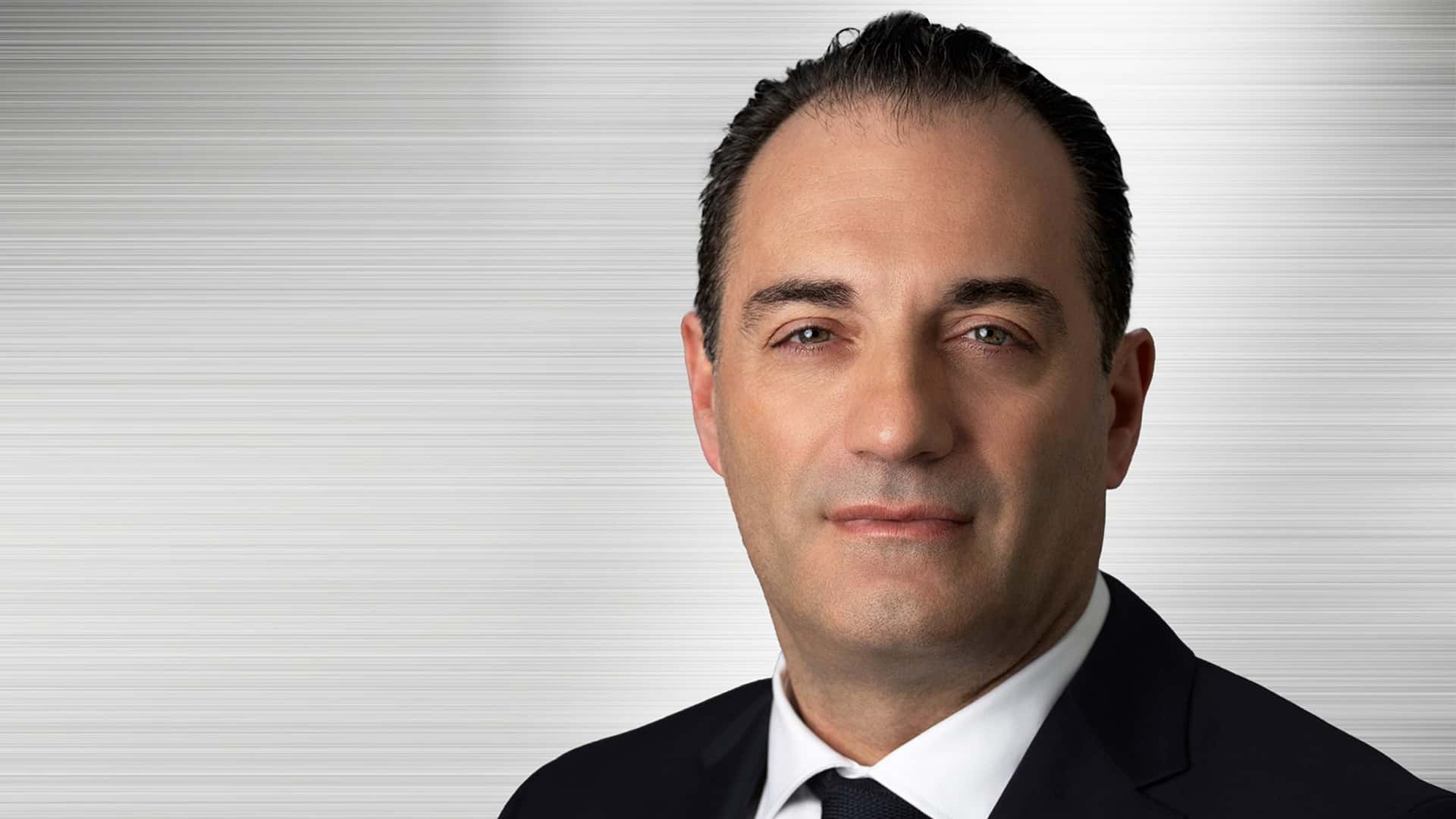 Filosa et le passage au tout électrique : "Il nous faut dix ans de plus"