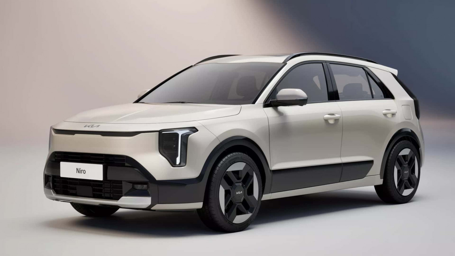 Kia Niro Facelift: Erste Bilder zeigen neues Design