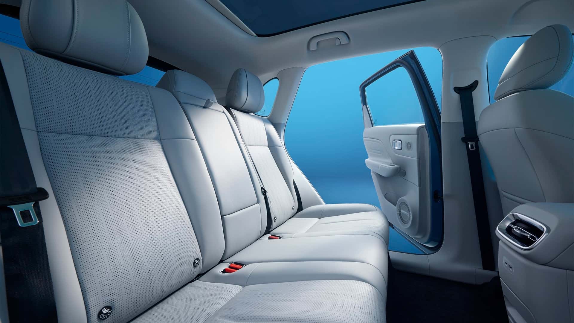 Leapmotor B10, los interiores
