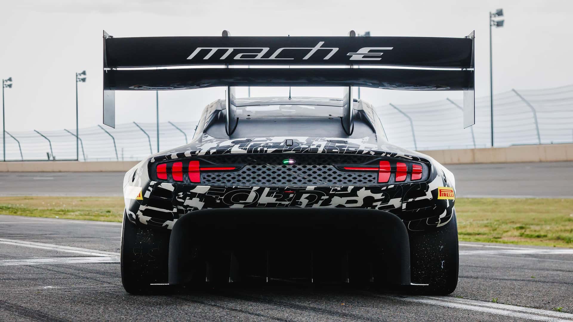 Ford Super Mustang Mach-E