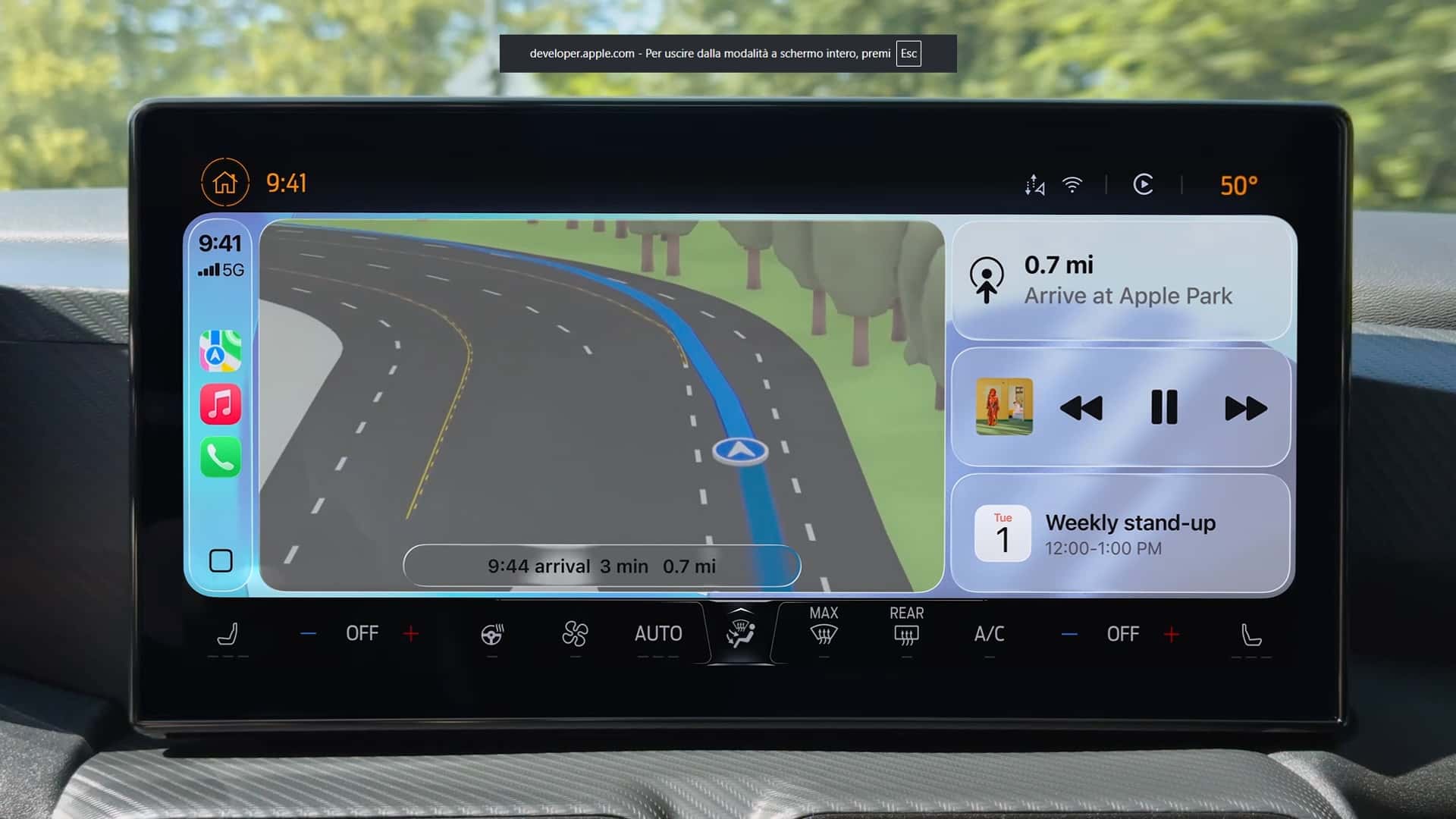 Nouveaux graphiques Apple CarPlay 2025