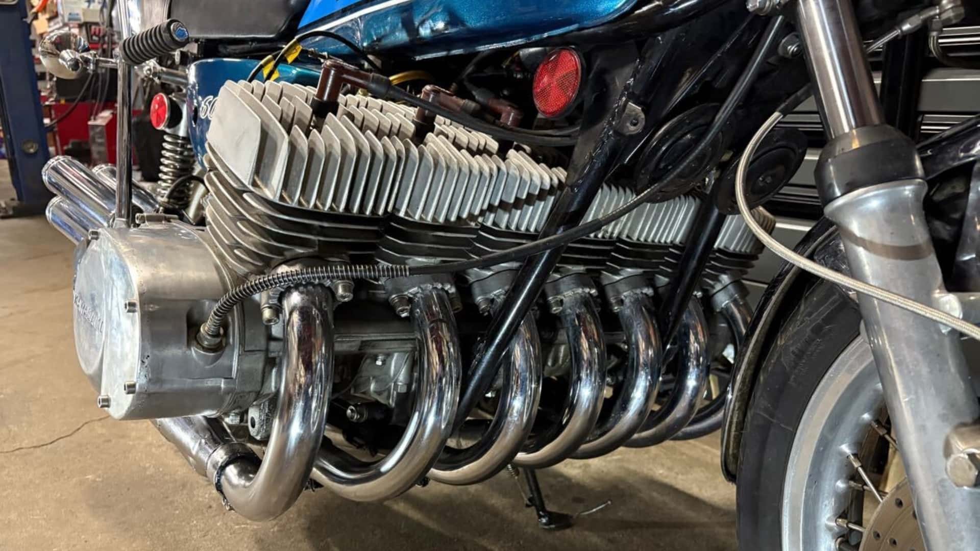 Kawasaki KH606 Two Stroke Custom 7 Cylinder
