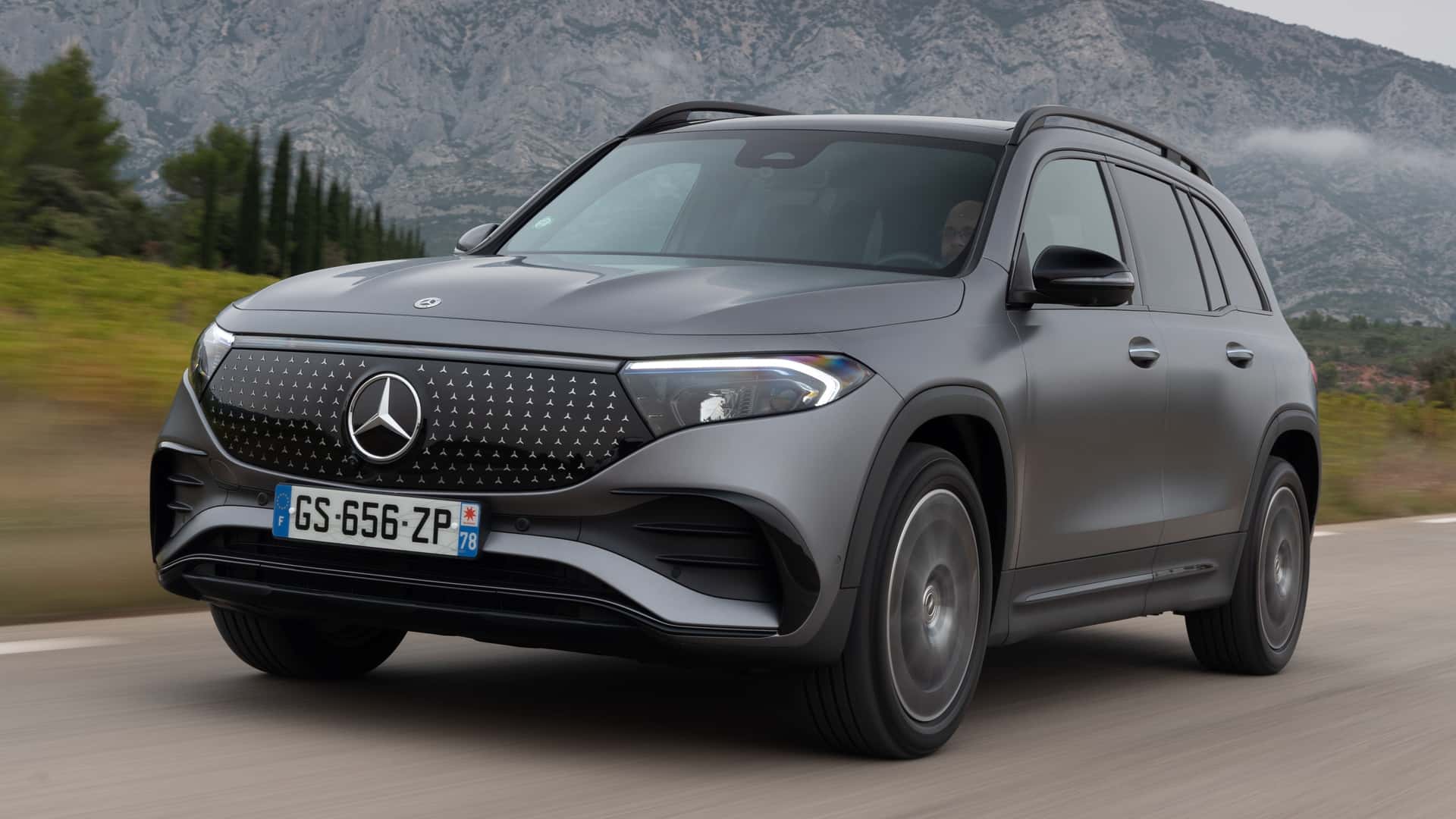 Remember the Mercedes-Benz EQB? It's Dead