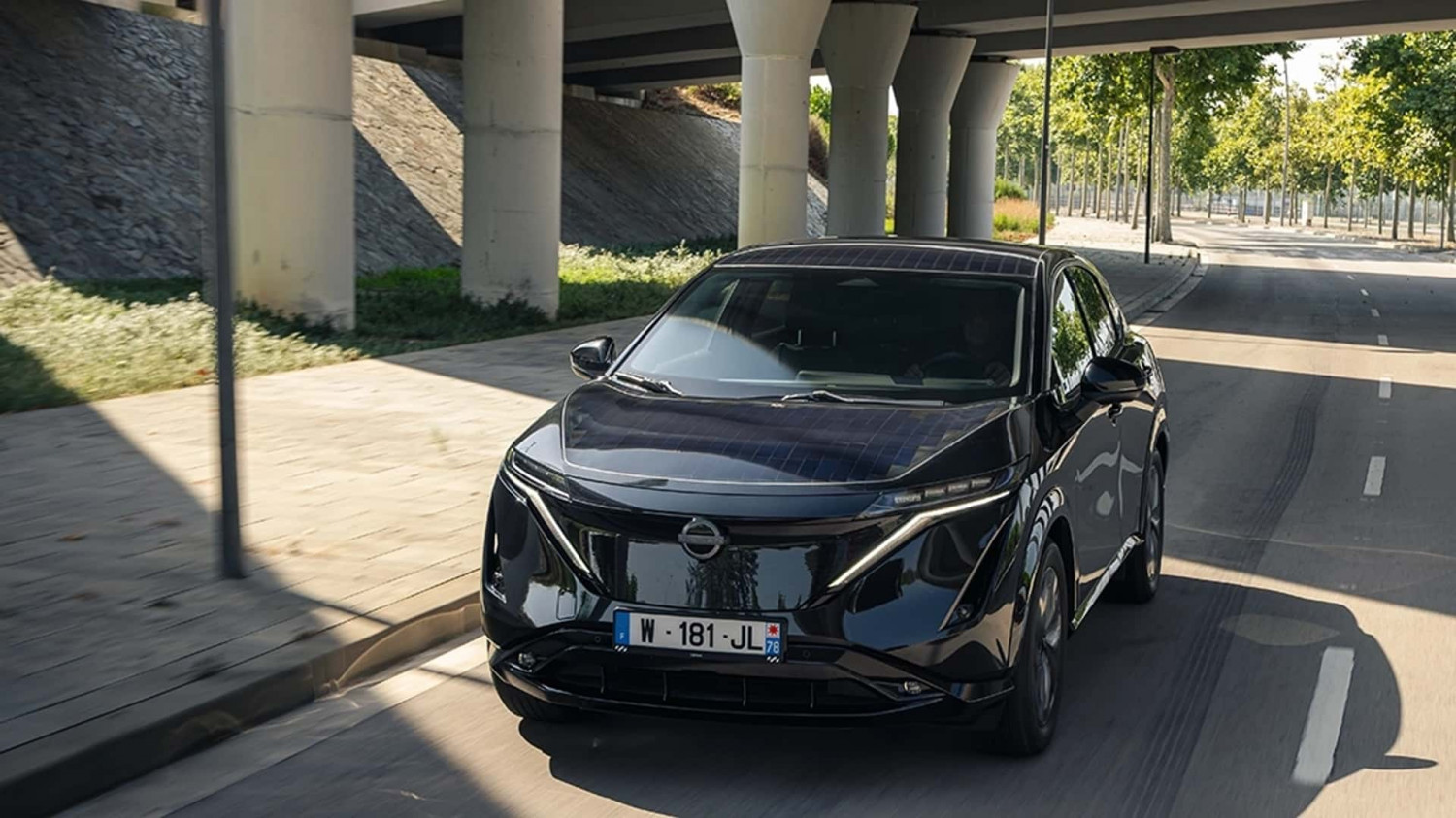 Nissan Pasang Panel Surya di Nissan Ariya EV demi Jarak Tempuh