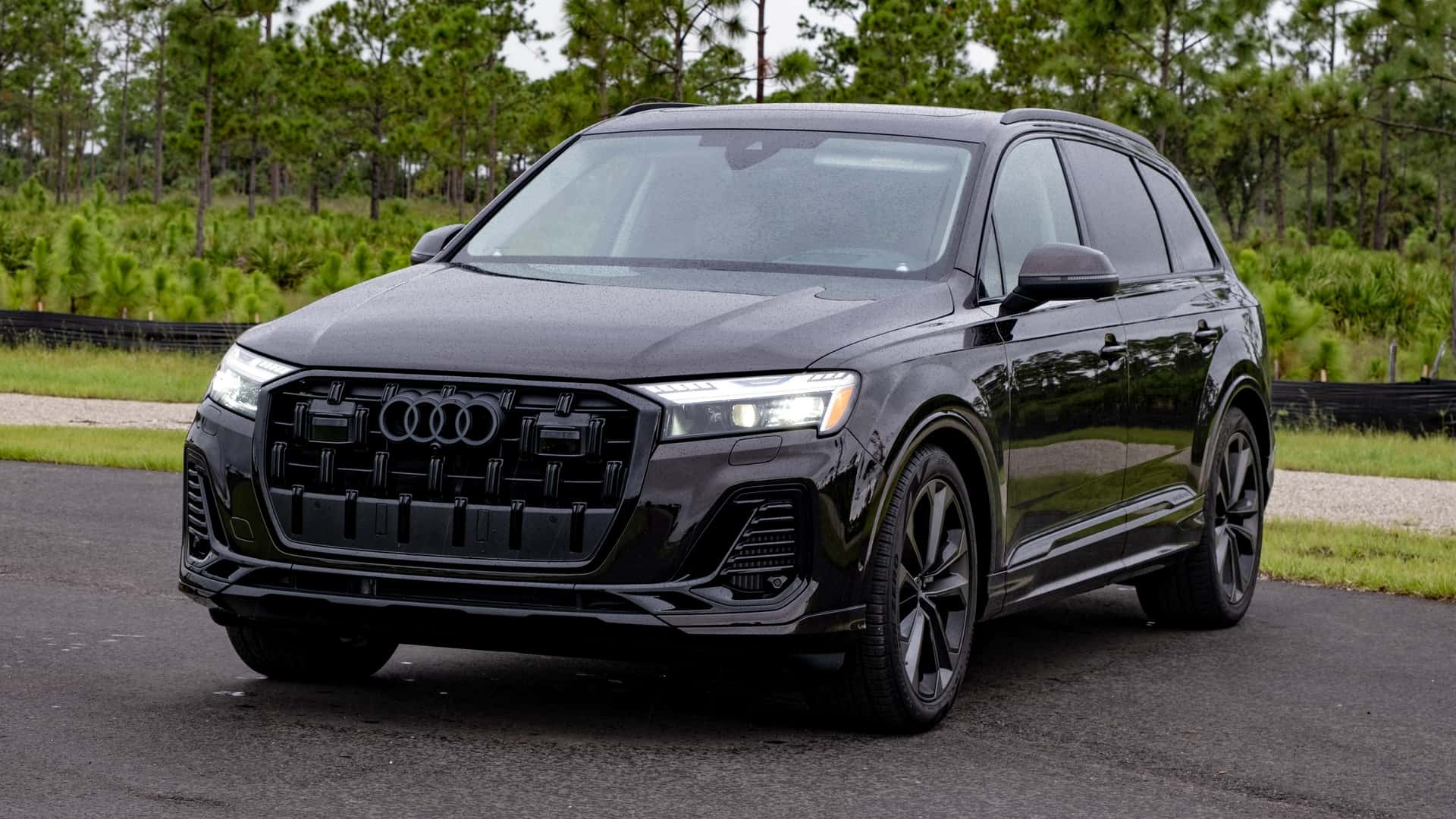 <p>Audi Q7 2025</p>