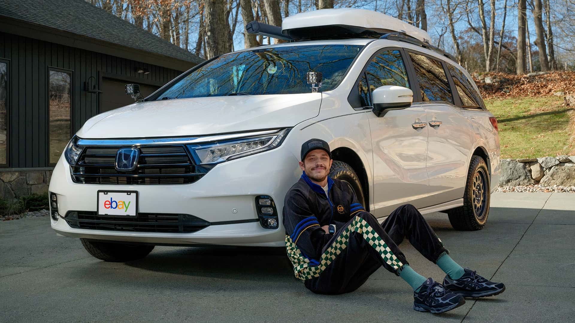 Pete Davidson Is a Minivan Guy. We Talked to Him About Dad Life and His Custom Honda Odyssey