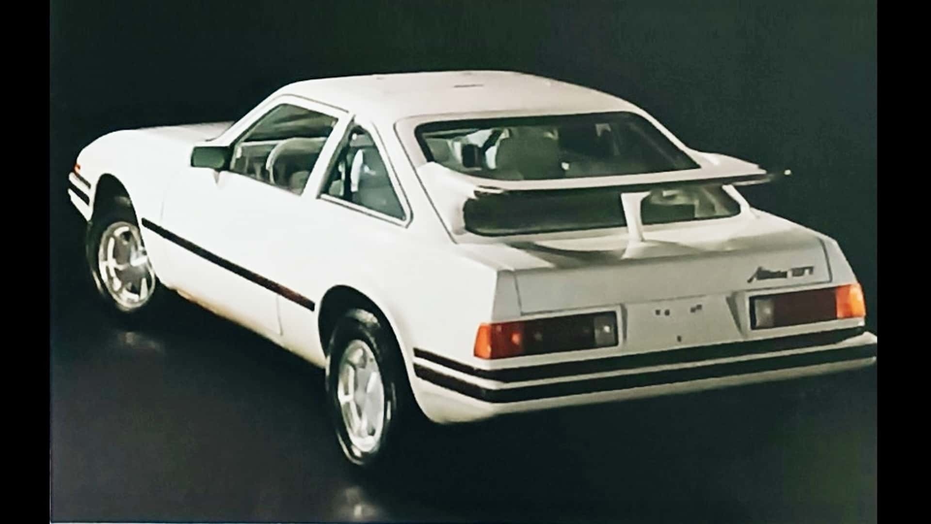Miura 787 - hinten
