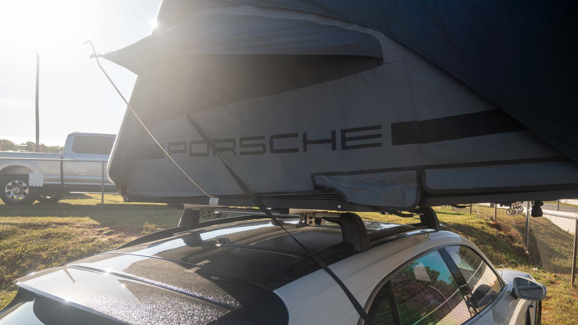Porsche Taycan Camping