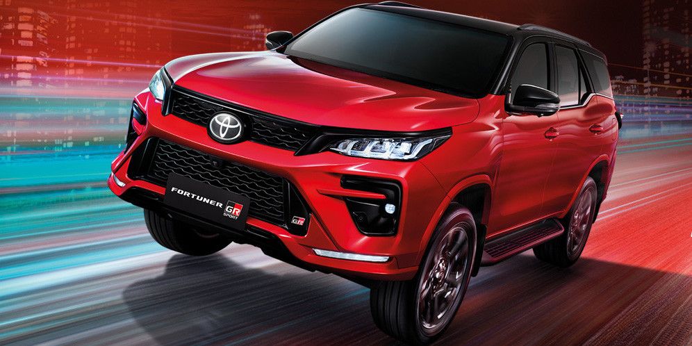 Pertarungan SUV Premium, Toyota Fortuner vs Mitsubishi Pajero Sport, Siapa yang Lebih Unggul?