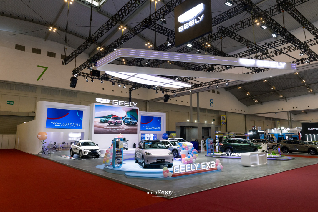 Performa Penjualan Geely Raup 1.200 SPK di GJAW 2025 – EX2 JADI FAVORIT PENGUNJUNG